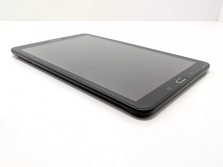 tablet-samsung-galaxy-tab-e-t560-8gb-etui-transmisja-danych-217-1024