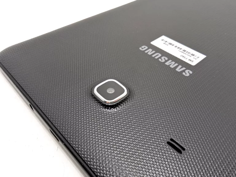tablet-samsung-galaxy-tab-e-t560-8gb-etui-model-tabletu-249459-1768826