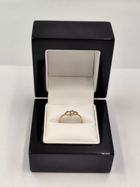 zloty-pierscionek-z-serduszkami-i-cyrkonia-8k-333-r11-071-g-stan-11323-2