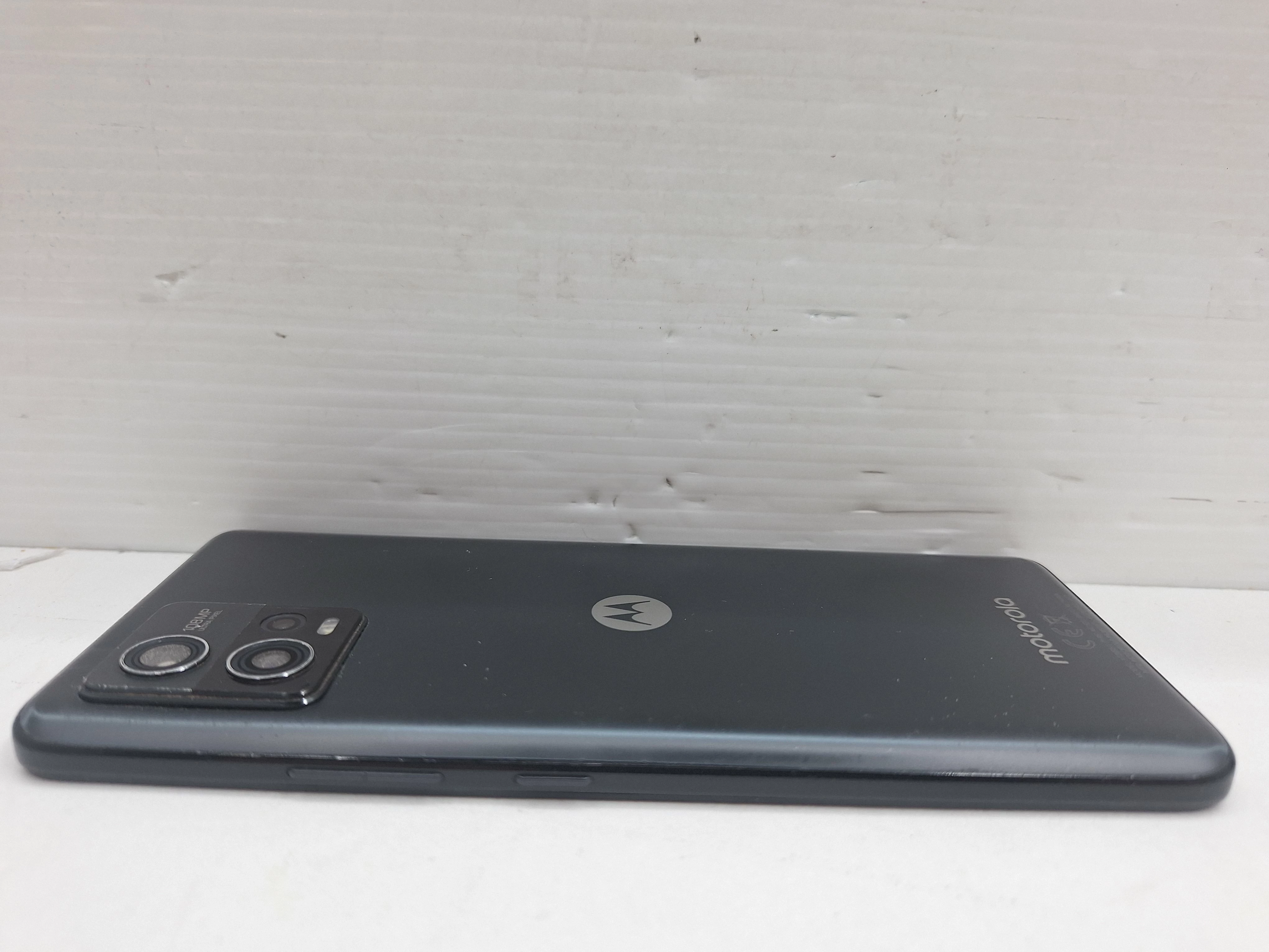 telefon-motorola-motog72-komplet-przekatna-ekranu-655