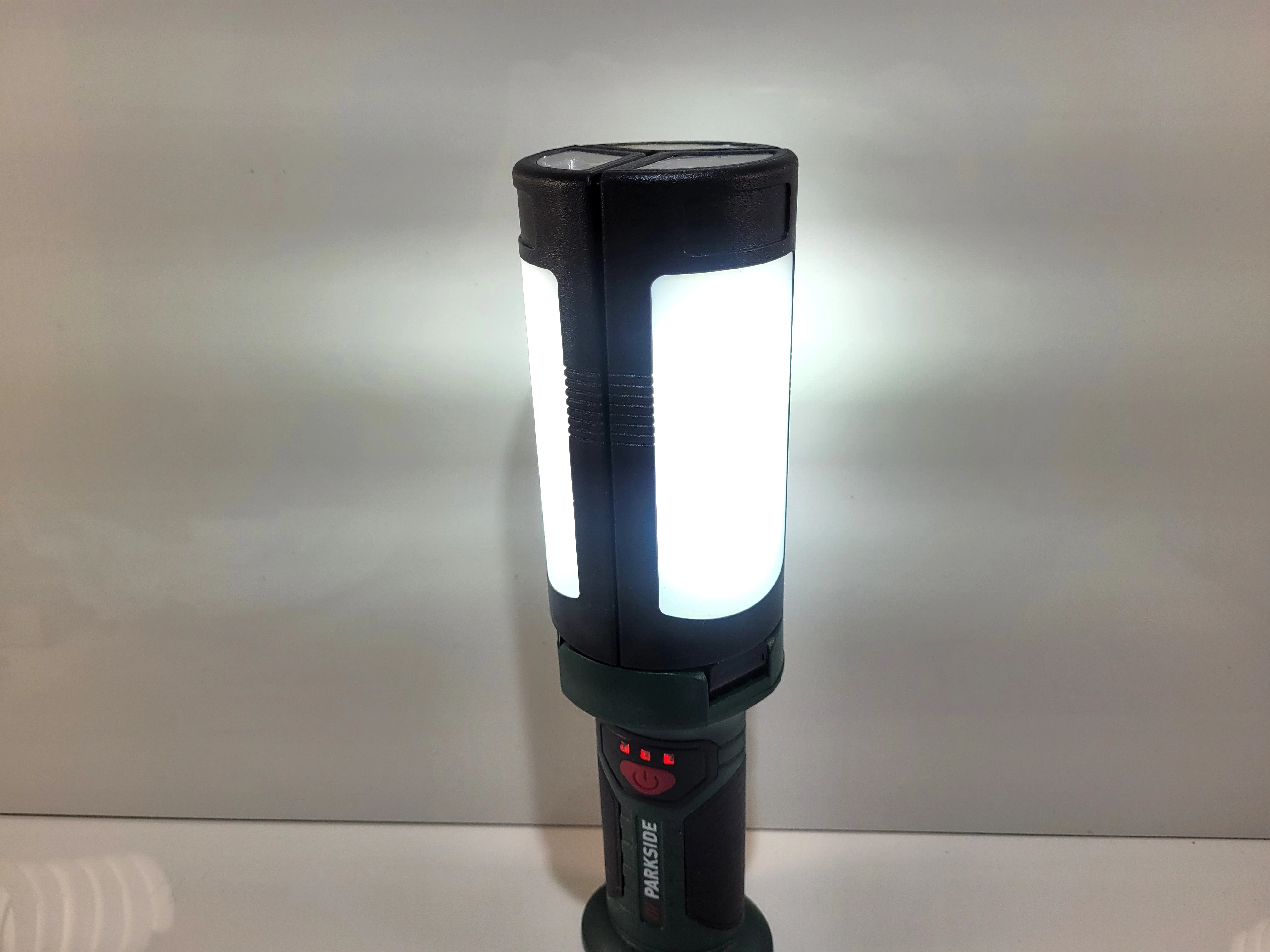 latarka-reczna-led-parkside-pwlf-2200-c1-ean-gtin-4052916771853