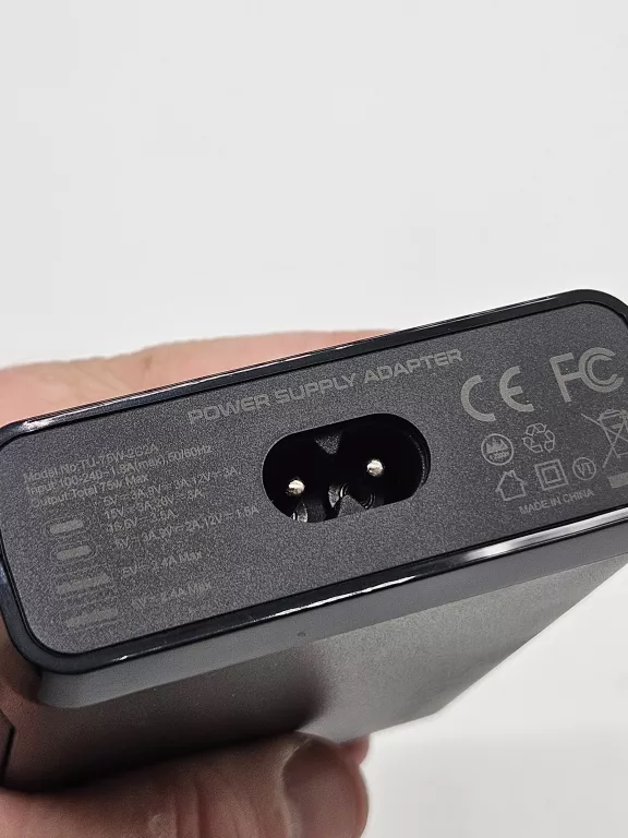 ladowarka-usb-c-multiport-desktop-charger-75w-przeznaczenie-18881-11