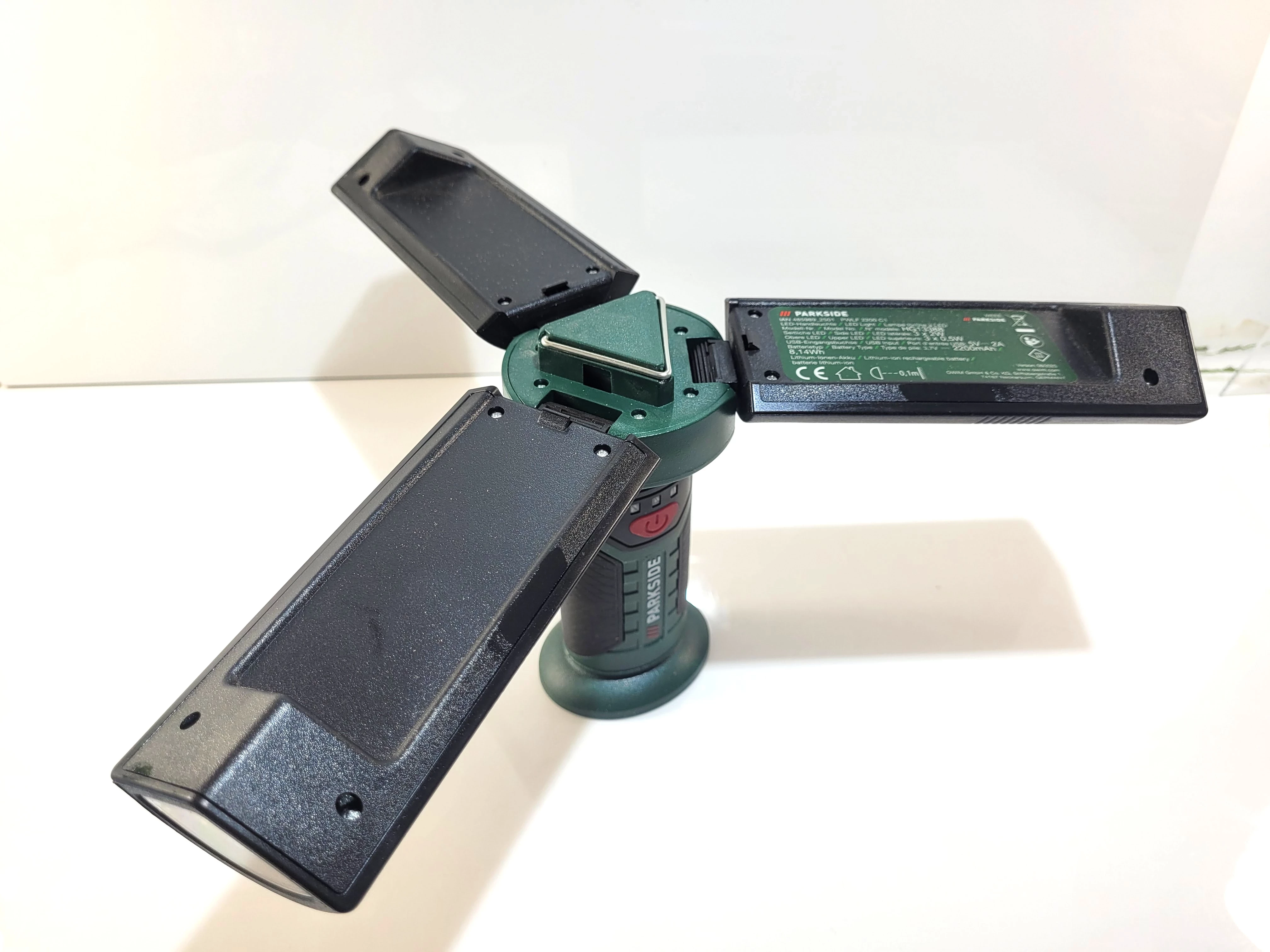 latarka-reczna-led-parkside-pwlf-2200-c1-waga-produktu-z-opakowaniem-jednostkowym-0500