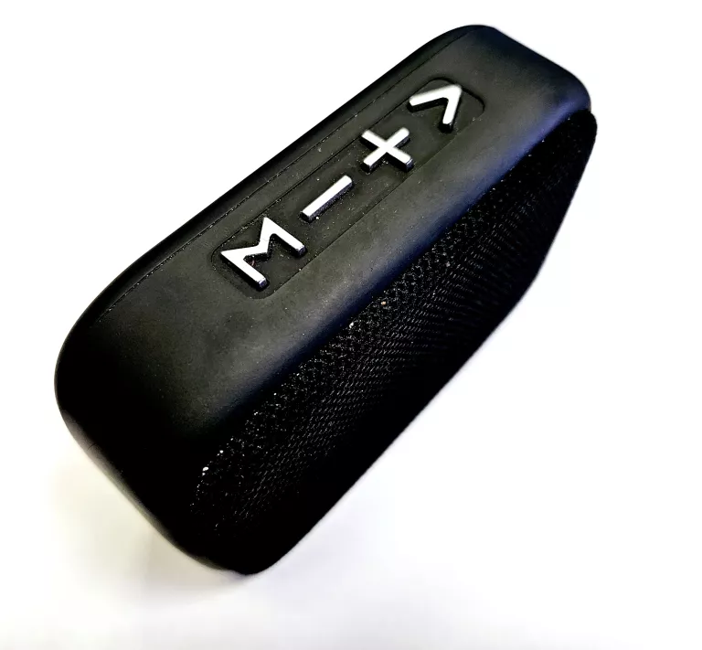 glosnik-bluetooth-czarny-3-maja-48-poznan-ska-x