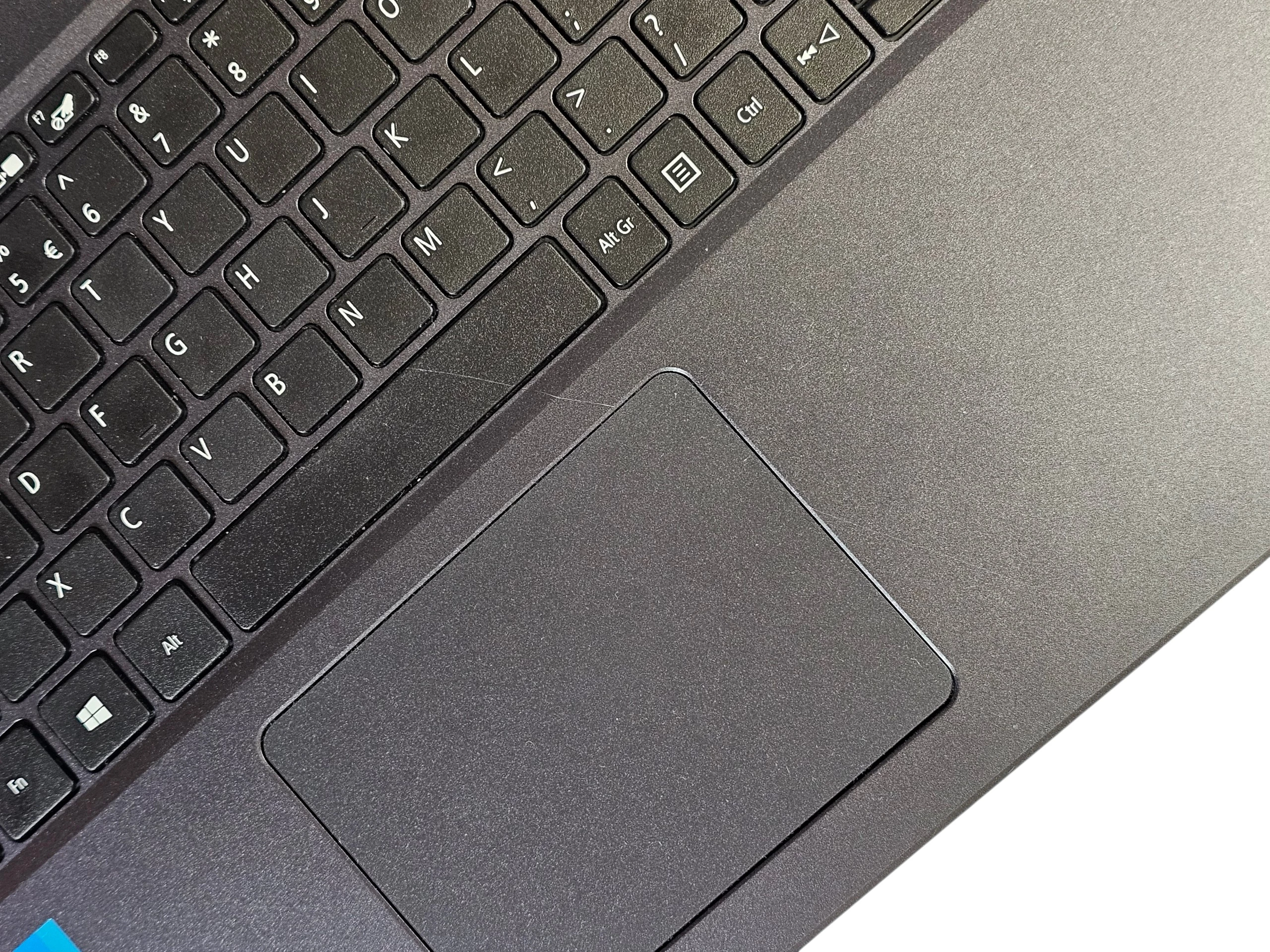 laptop-acer-extensa-15-i38gb256gb-ssd-przekatna-ekranu-1560