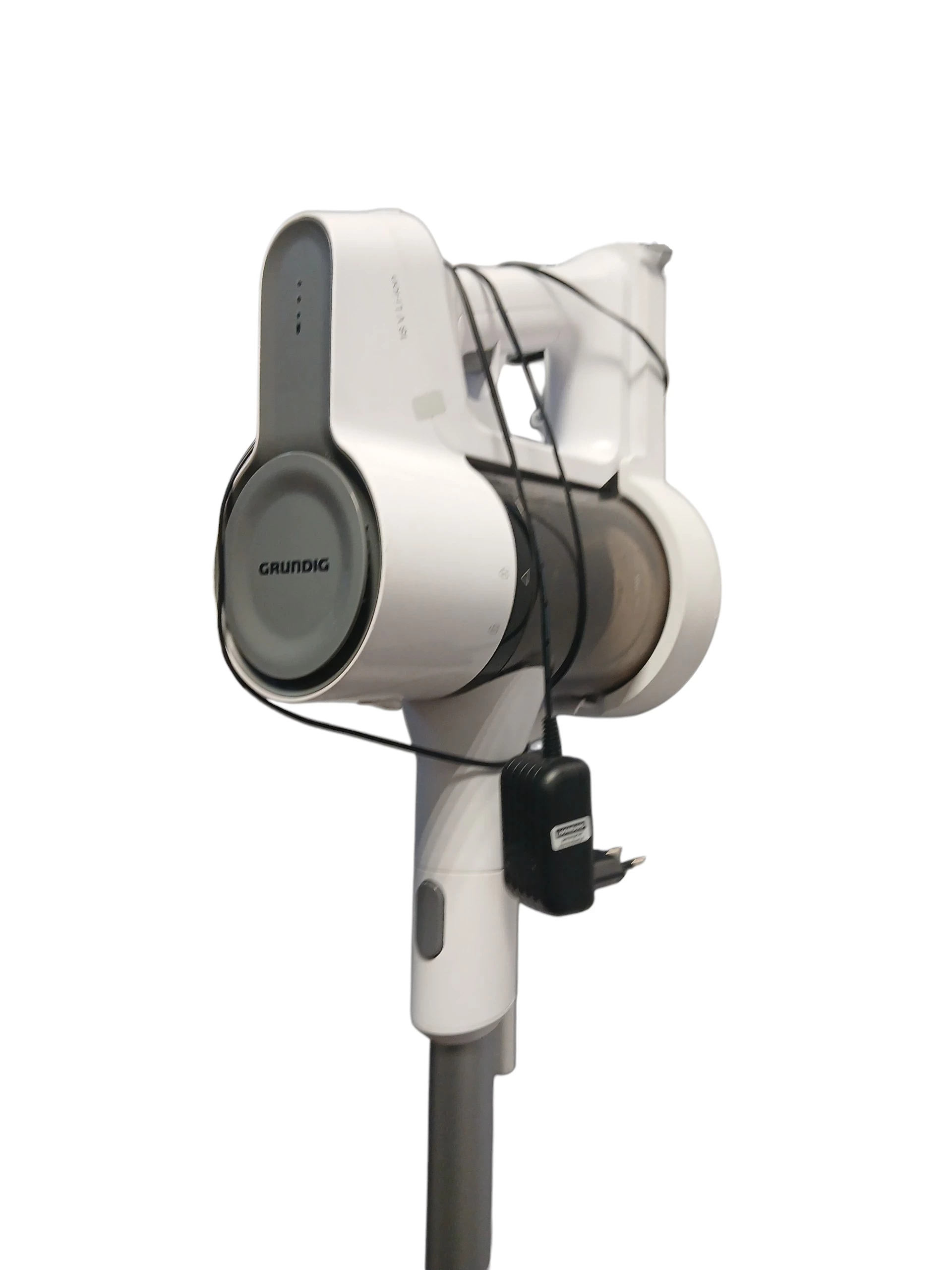 odkurzacz-pionowy-grundig-vcp-3330l-bialy-ean-gtin-4013833061083