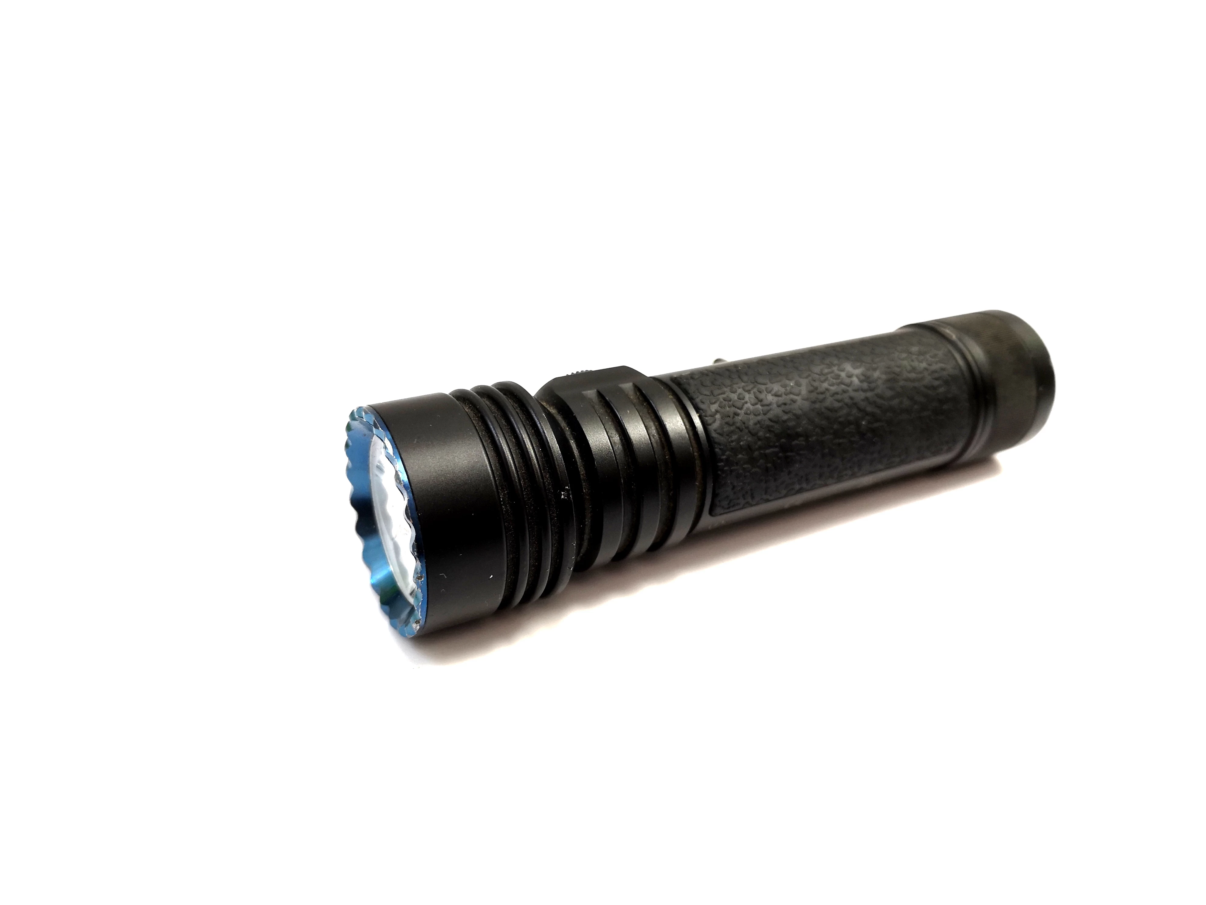 latarka-olight-seeker-3-pro-ean-gtin-5906521026411