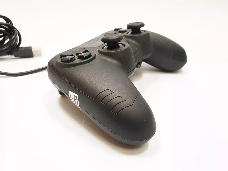 pad-przewodowy-steel-play-jvamul00152-ean-gtin-3760352730150