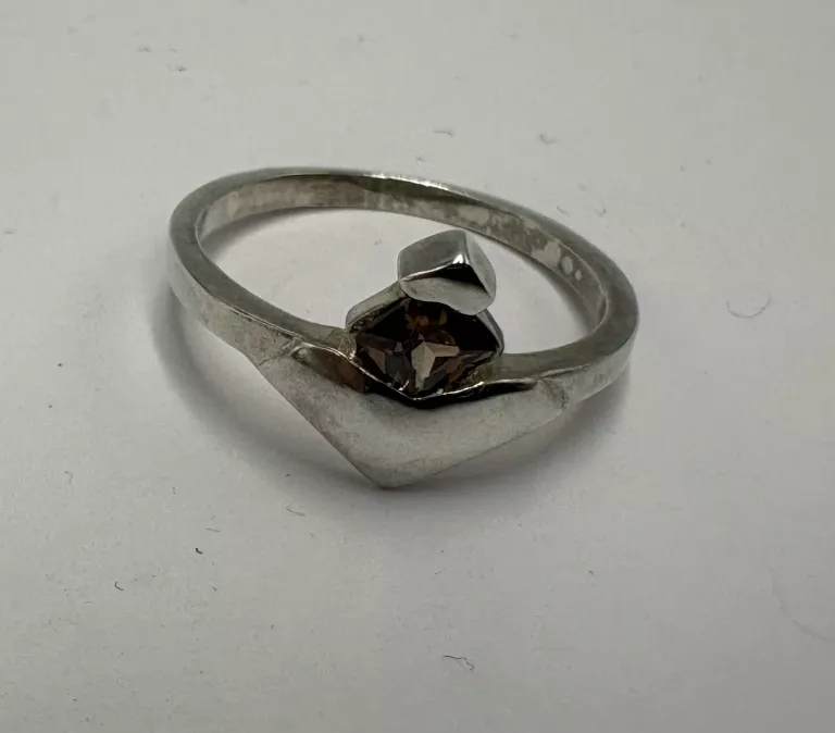 cudnowy-srebrny-pierscionek-p925-176g-r10-rozmiarsrednica-wew-mm-372-10