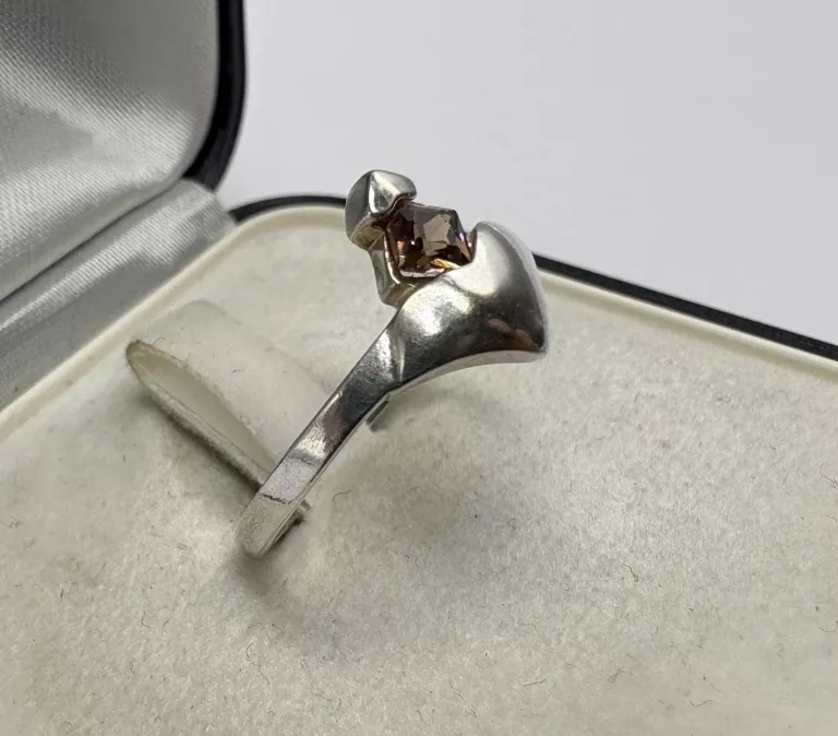 cudnowy-srebrny-pierscionek-p925-176g-r10-material-15835-4