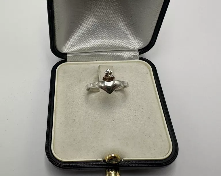 cudnowy-srebrny-pierscionek-p925-176g-r10-rodzaj-2205-2