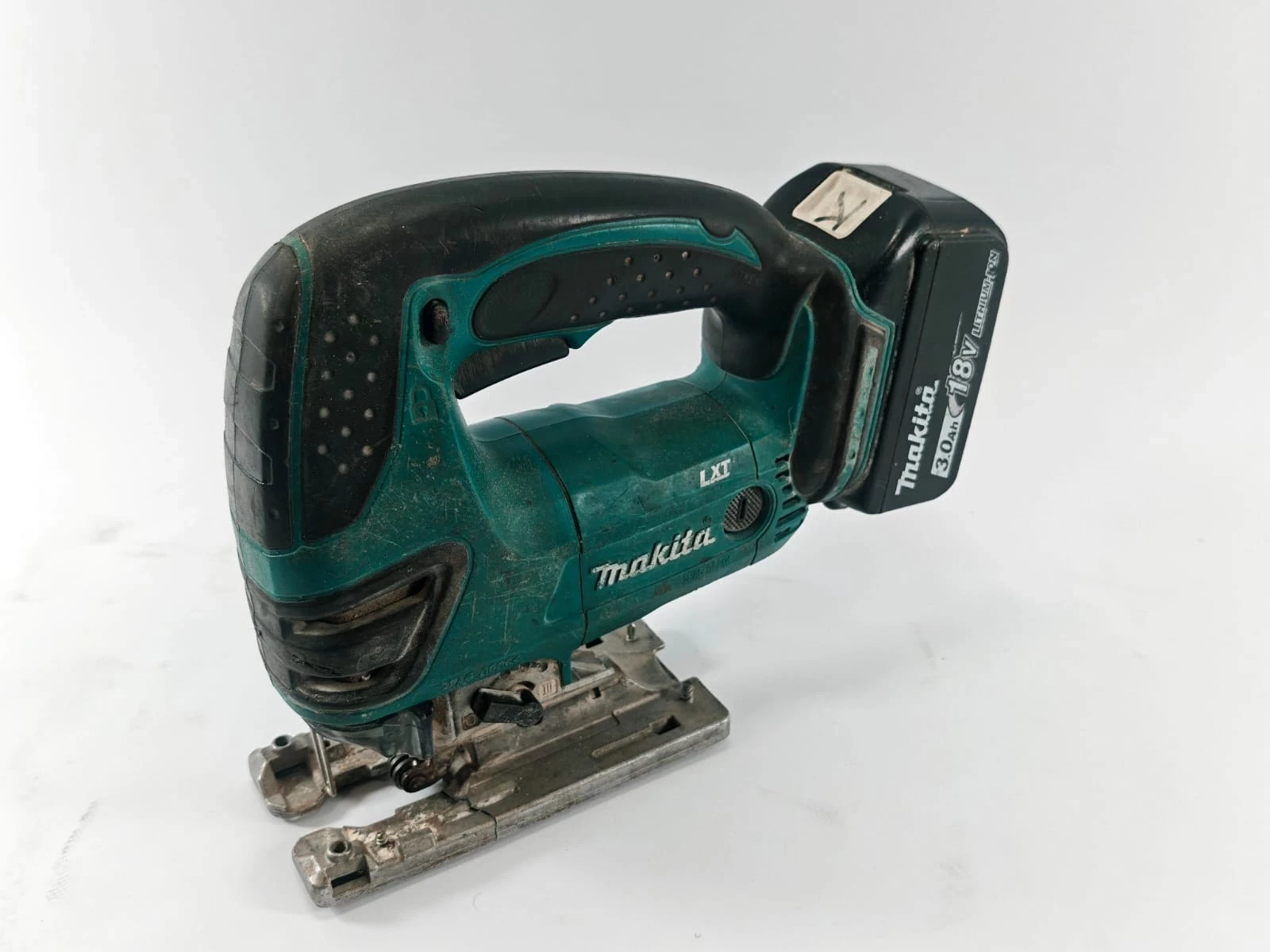 wyrzynarka-akumulatorowa-makita-bjv180-akumulator-3ah-ladowarka-marka-248811-950929