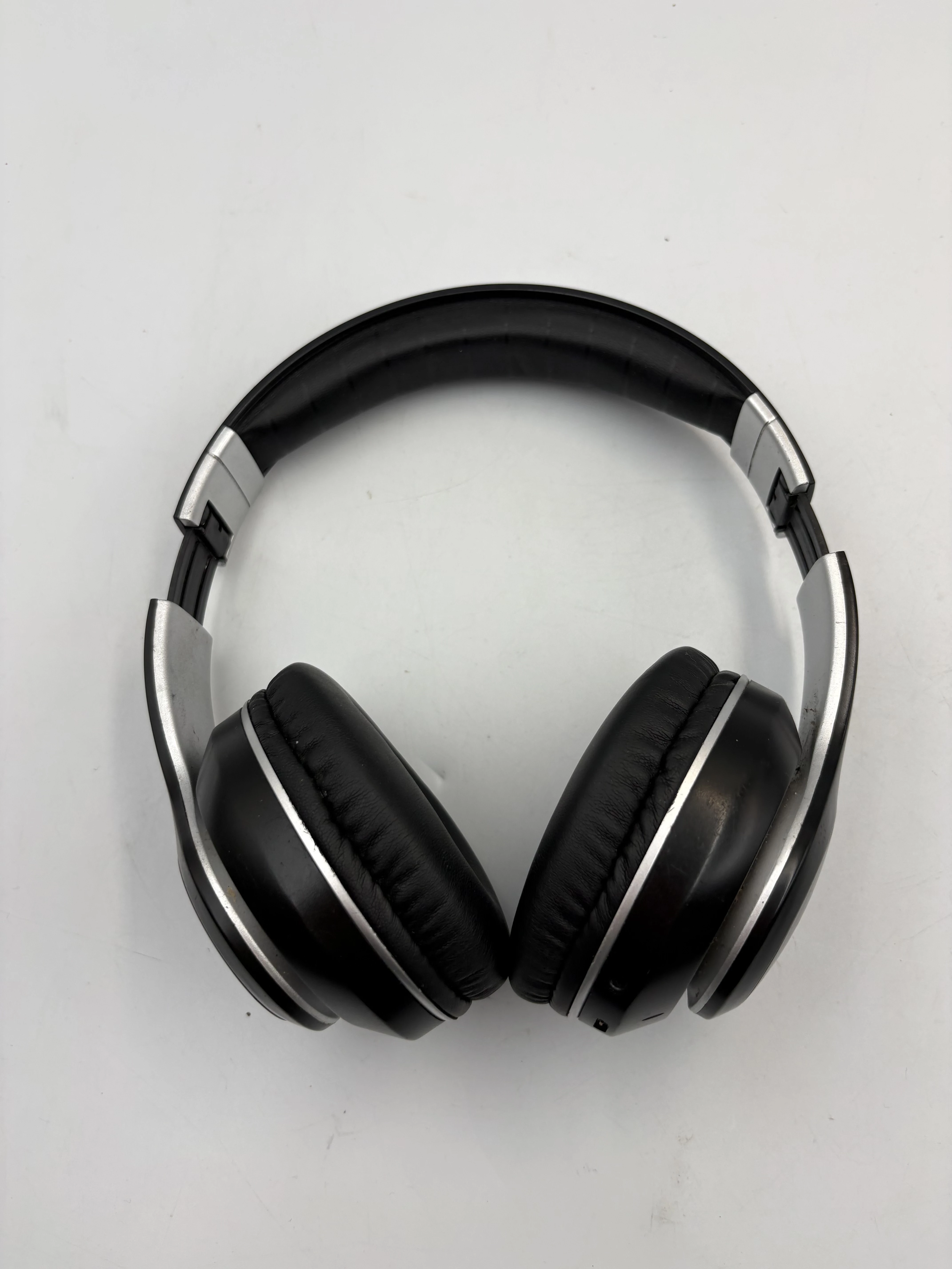 sluchawki-vj033-czarne-transmisja-sygnalu-203713-217785