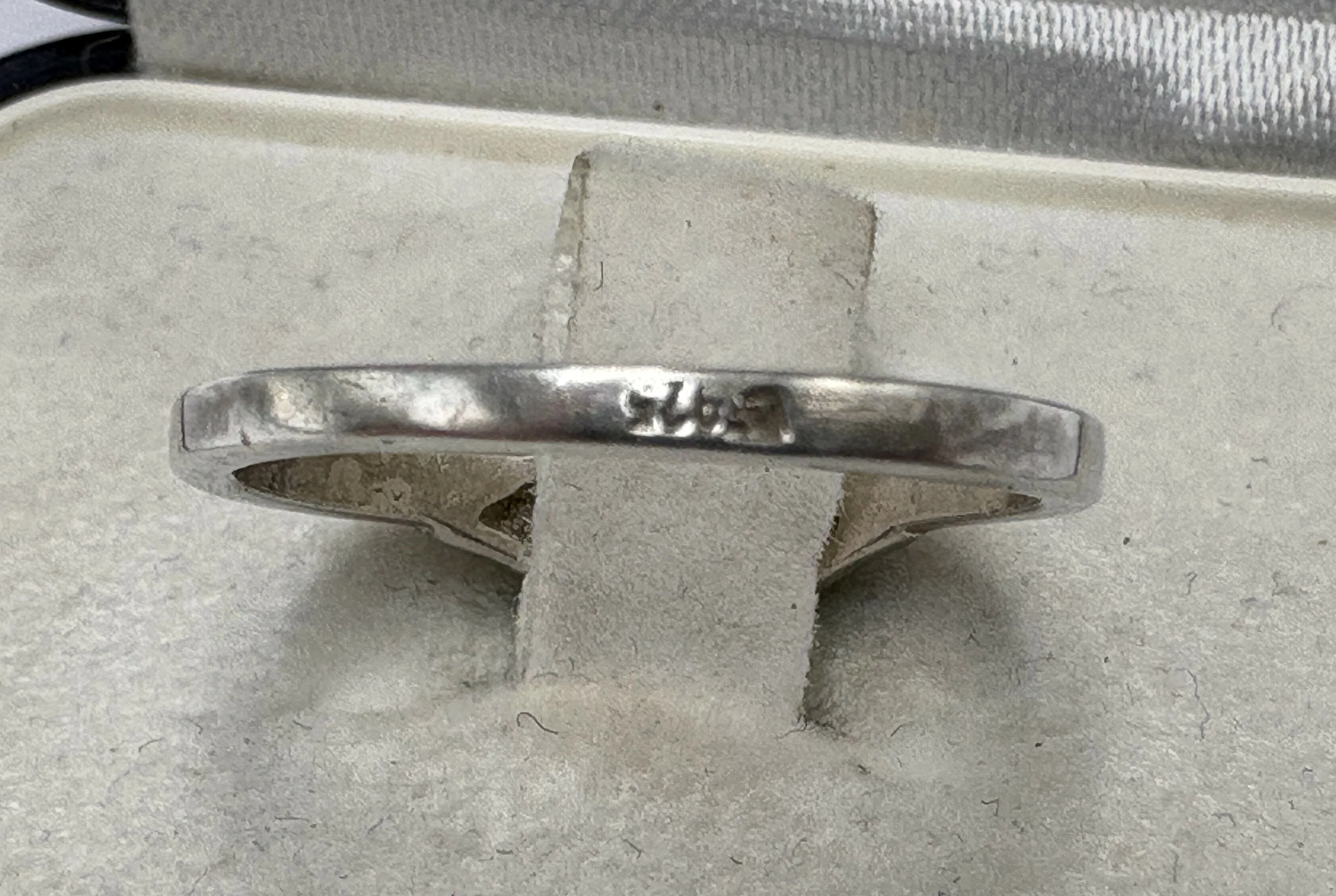 cudnowy-srebrny-pierscionek-p925-176g-r10-waga-176