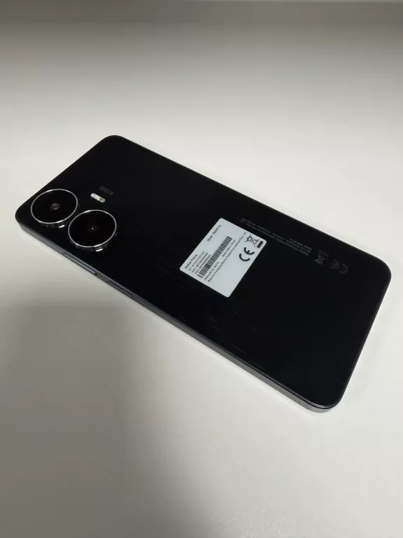 realme-c55-6gb-128gb-przekatna-ekranu-672