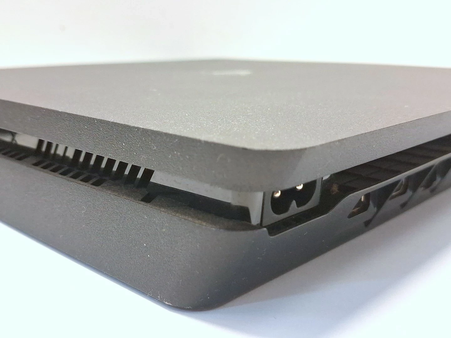 konsola-ps4-slim-1t-cuh-2016b-pad-angielskie-wejscie-przejsciowka-producent-248914-1705040