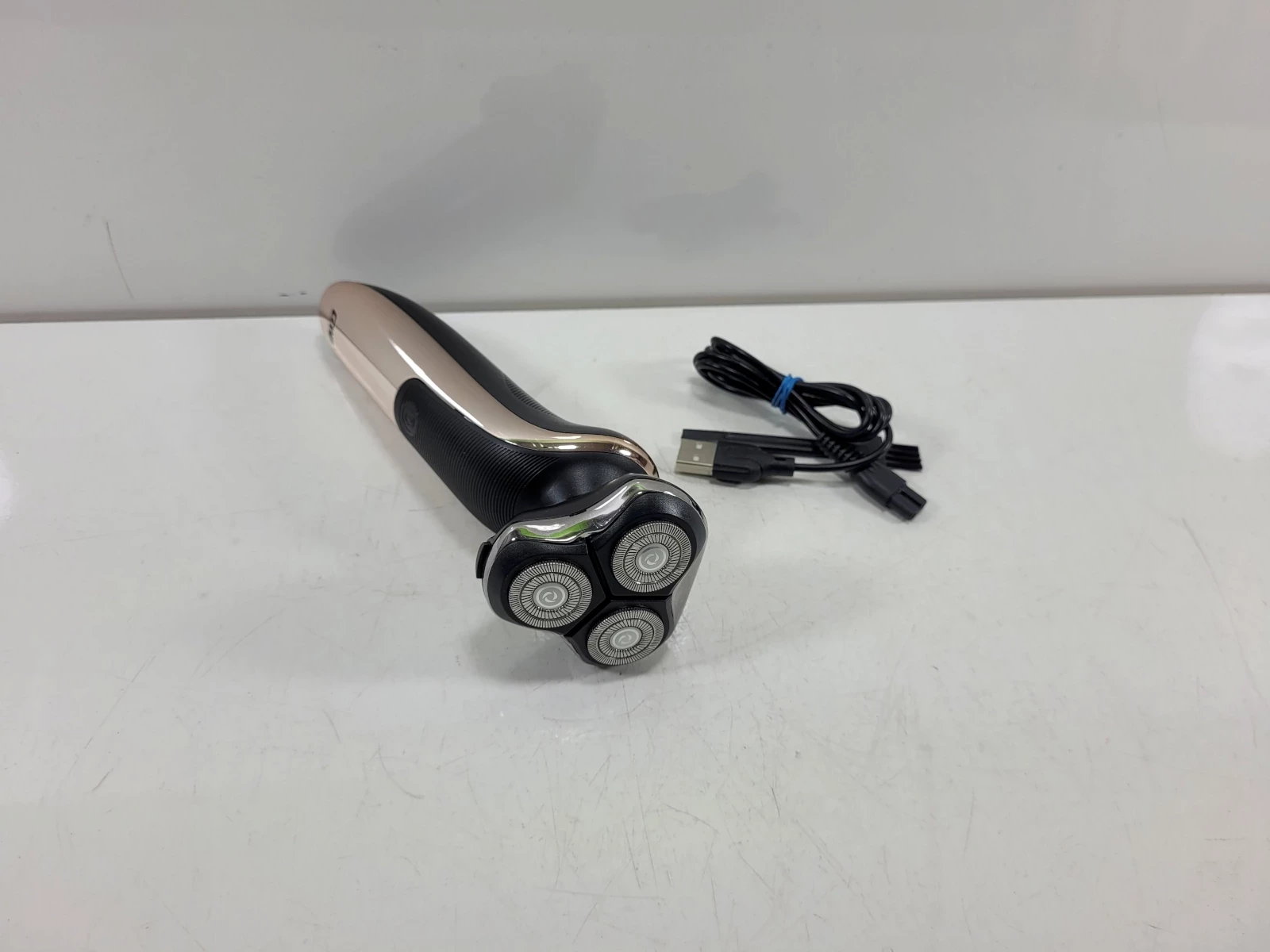 maszynka-gw-9860-golarka-elektryczna-maszynka-do-golenia-bezprzewodowa-poznanska-15-wronki