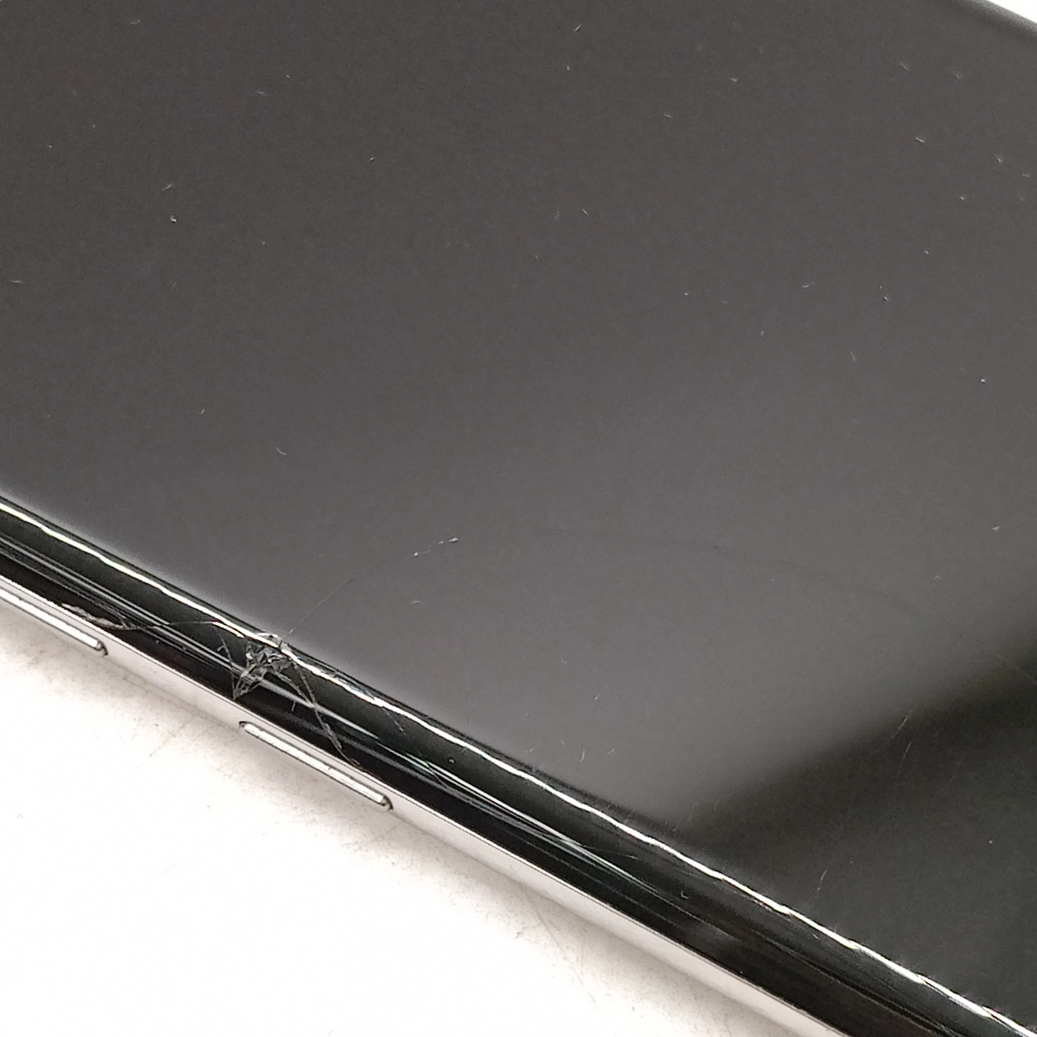 telefon-samsung-galaxy-s10-8128gb-przekatna-ekranu-610