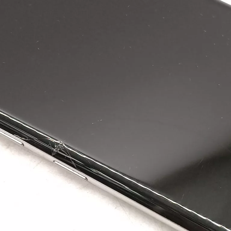 telefon-samsung-galaxy-s10-8128gb-przekatna-ekranu-610