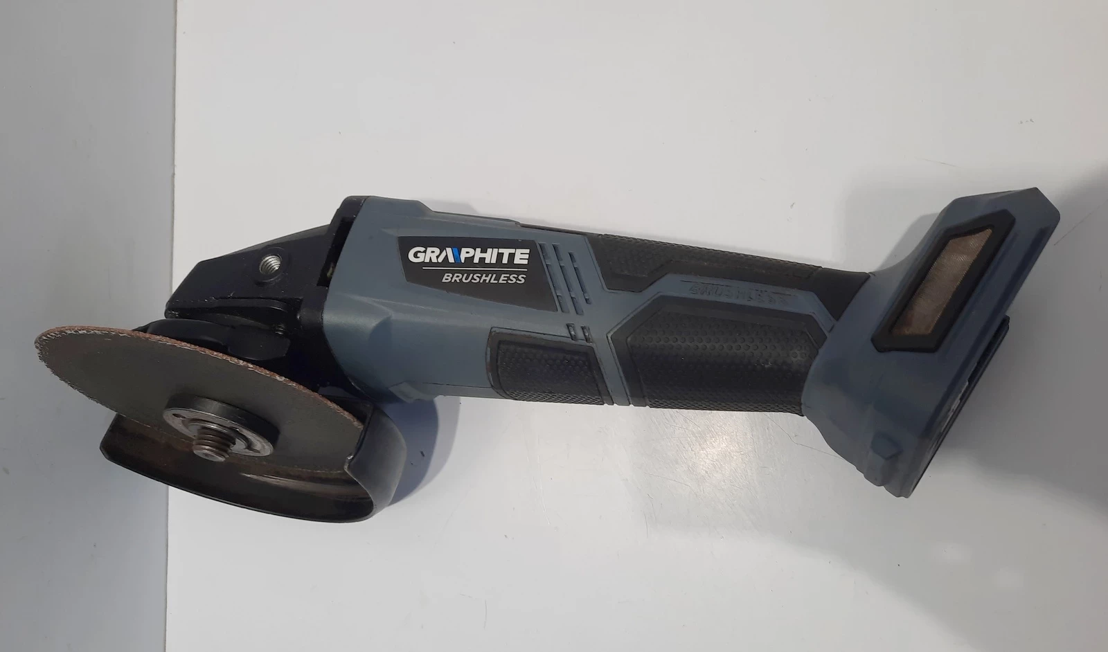 szlifierka-katowa-graphite-58g026-rodzaj-zasilania-128529-1