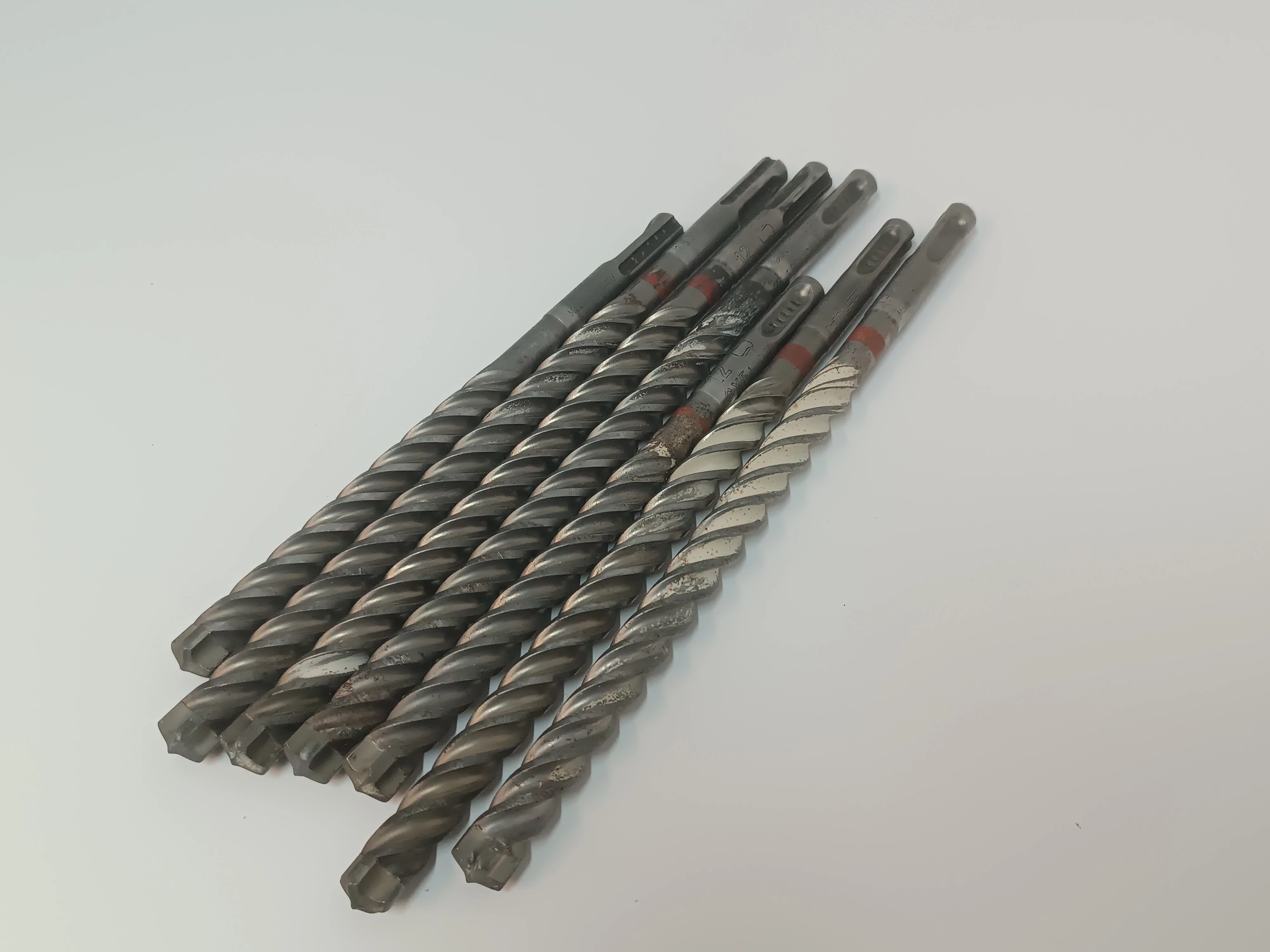 zestaw-wiertel-hilti-waga-produktu-z-opakowaniem-jednostkowym-1000