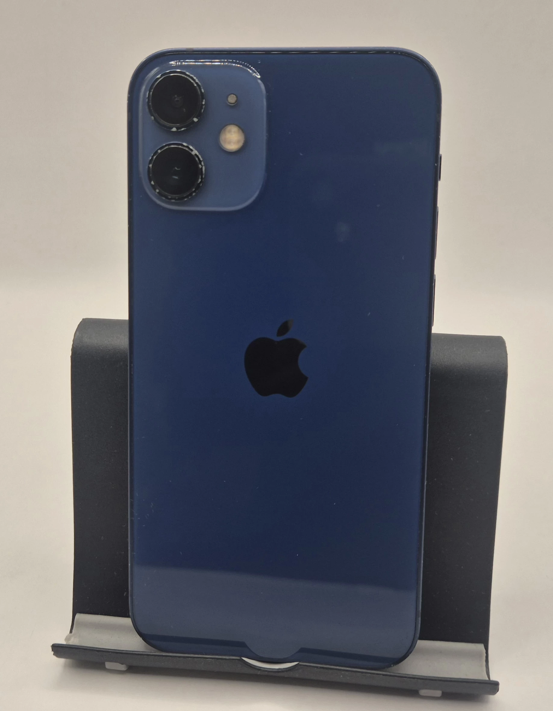 apple-iphone-12-mini-464-gb-77-przekatna-ekranu-540