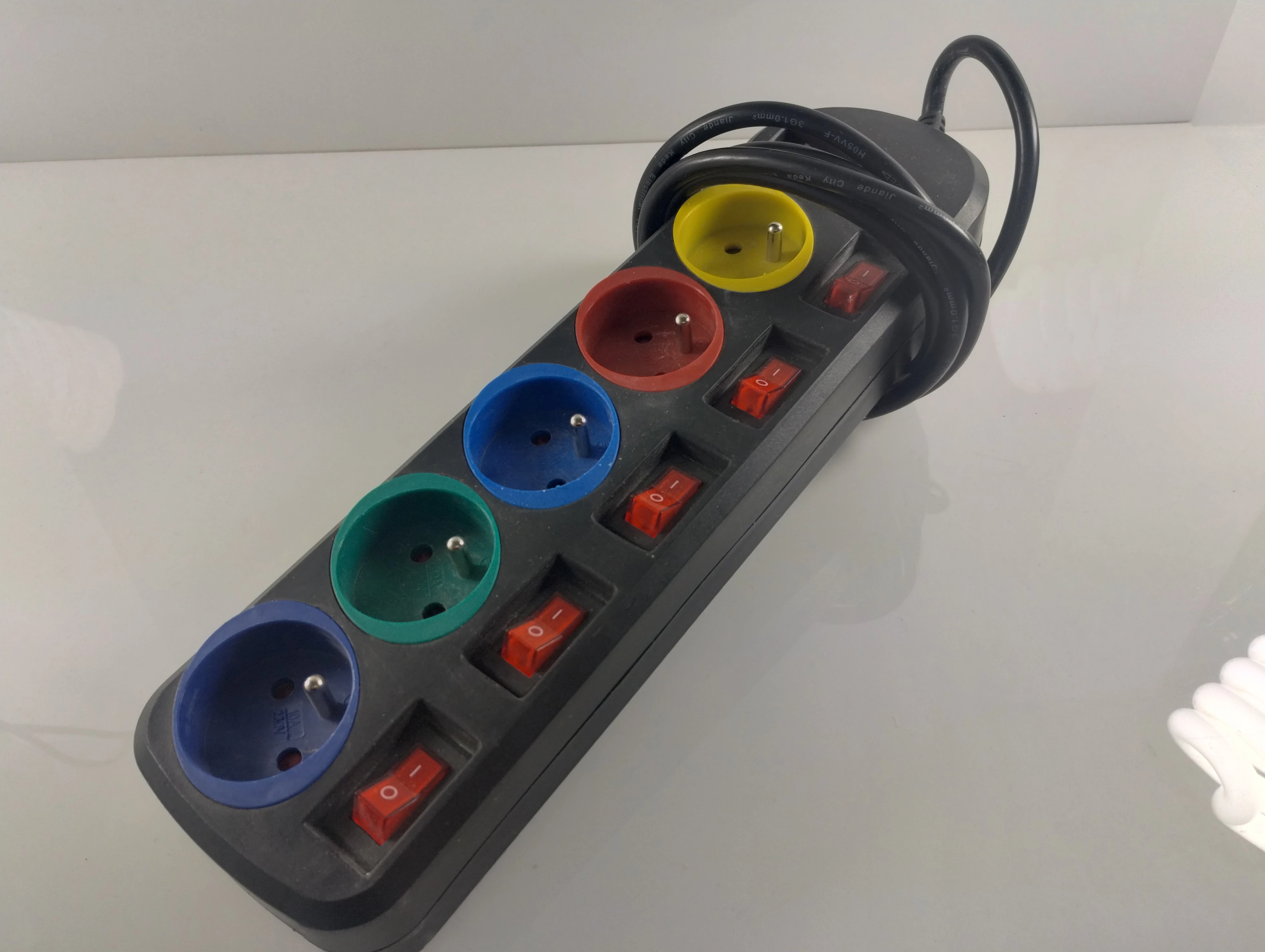 listwa-zasilajaca-maclean-mce204-5-gniazd-ean-gtin-5902211109617