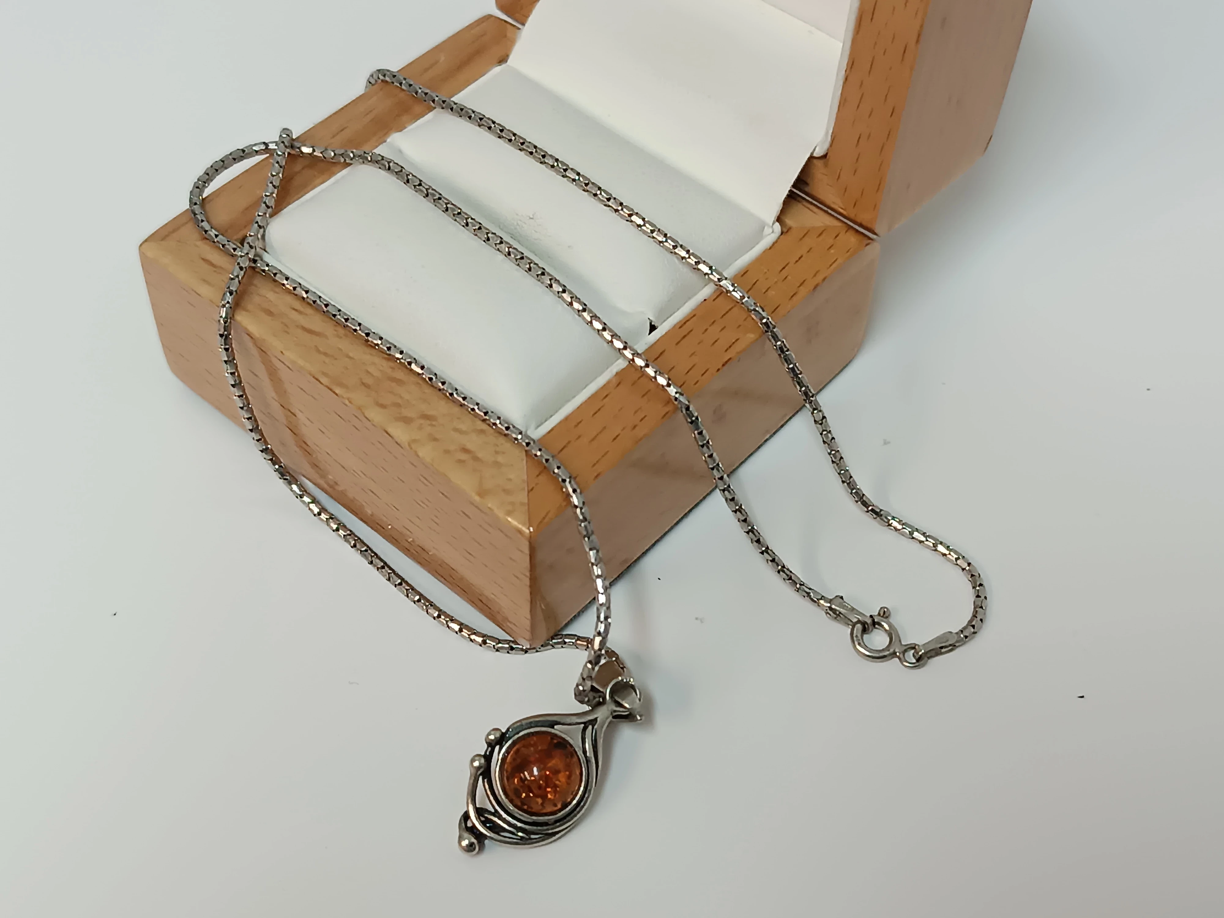 piekny-srebrny-lancuszek-z-zawieszka-pr-925-5320-g-50-cm-ean-gtin-5905868201918