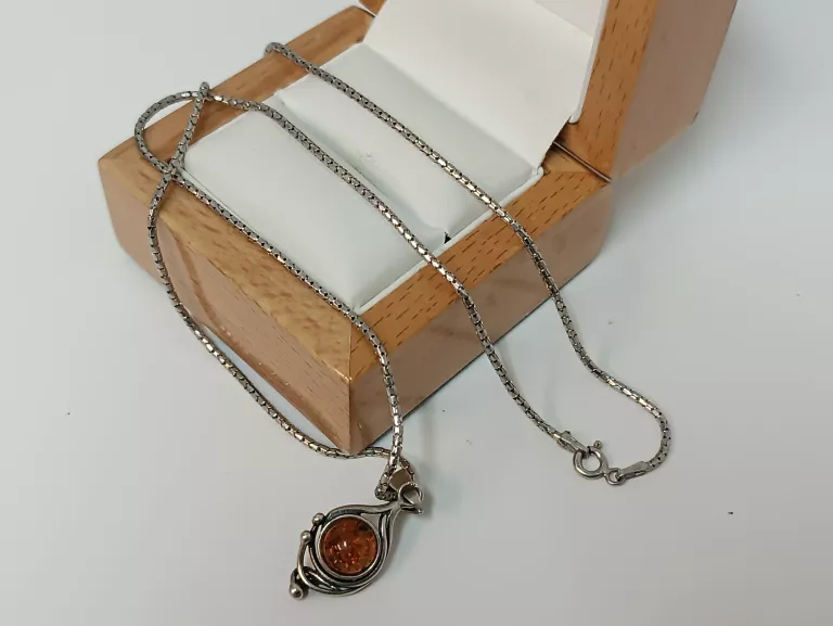 piekny-srebrny-lancuszek-z-zawieszka-pr-925-5320-g-50-cm-dlugosc-calkowita-5000