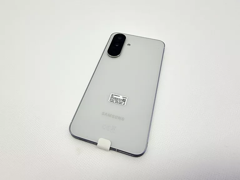 samsung-galaxy-a56-8gb-256gb-jasny-szary-przekatna-ekranu-670