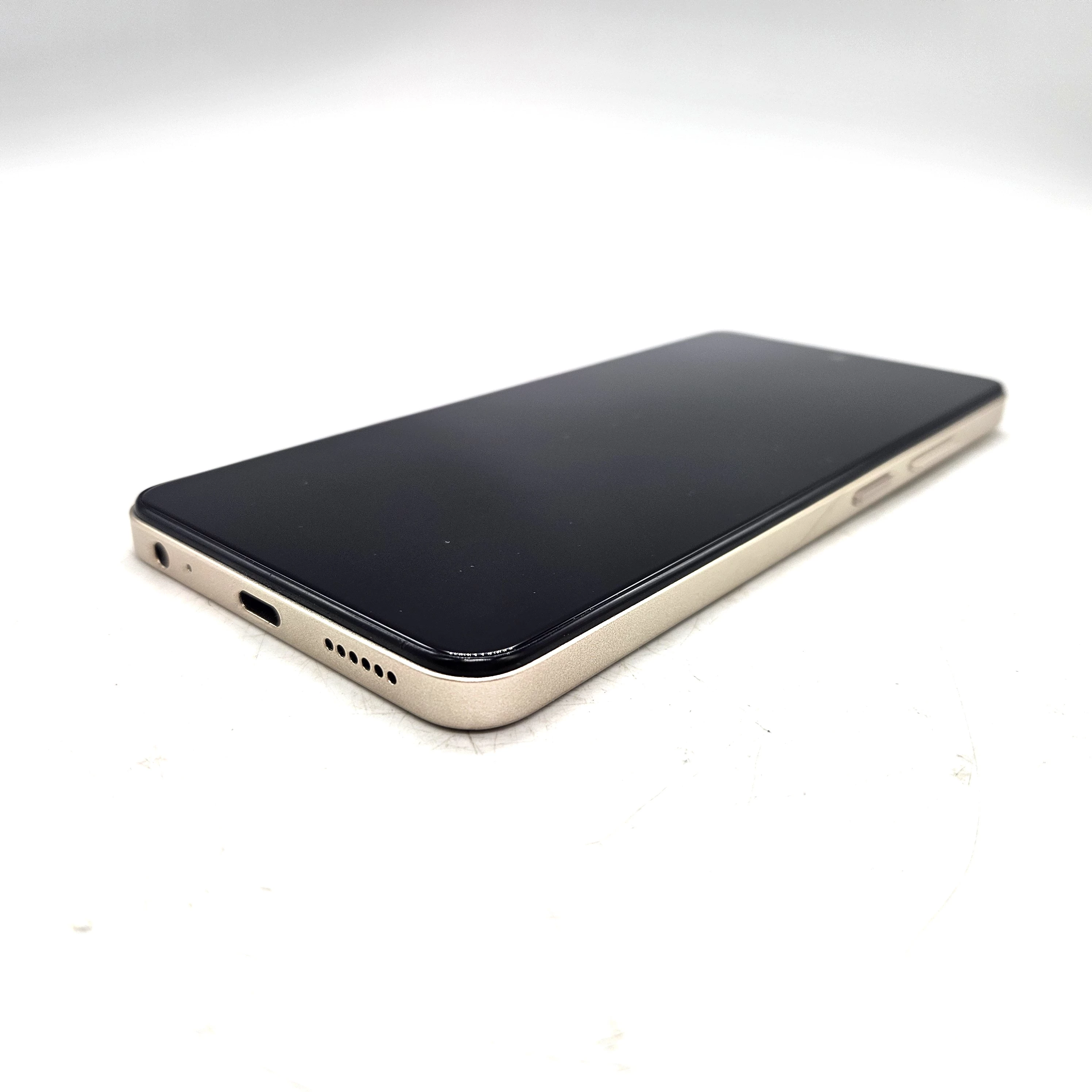 telefon-infinix-smart-8-664-gb-shiny-gold-pudelko-pamiec-ram-202865-214125