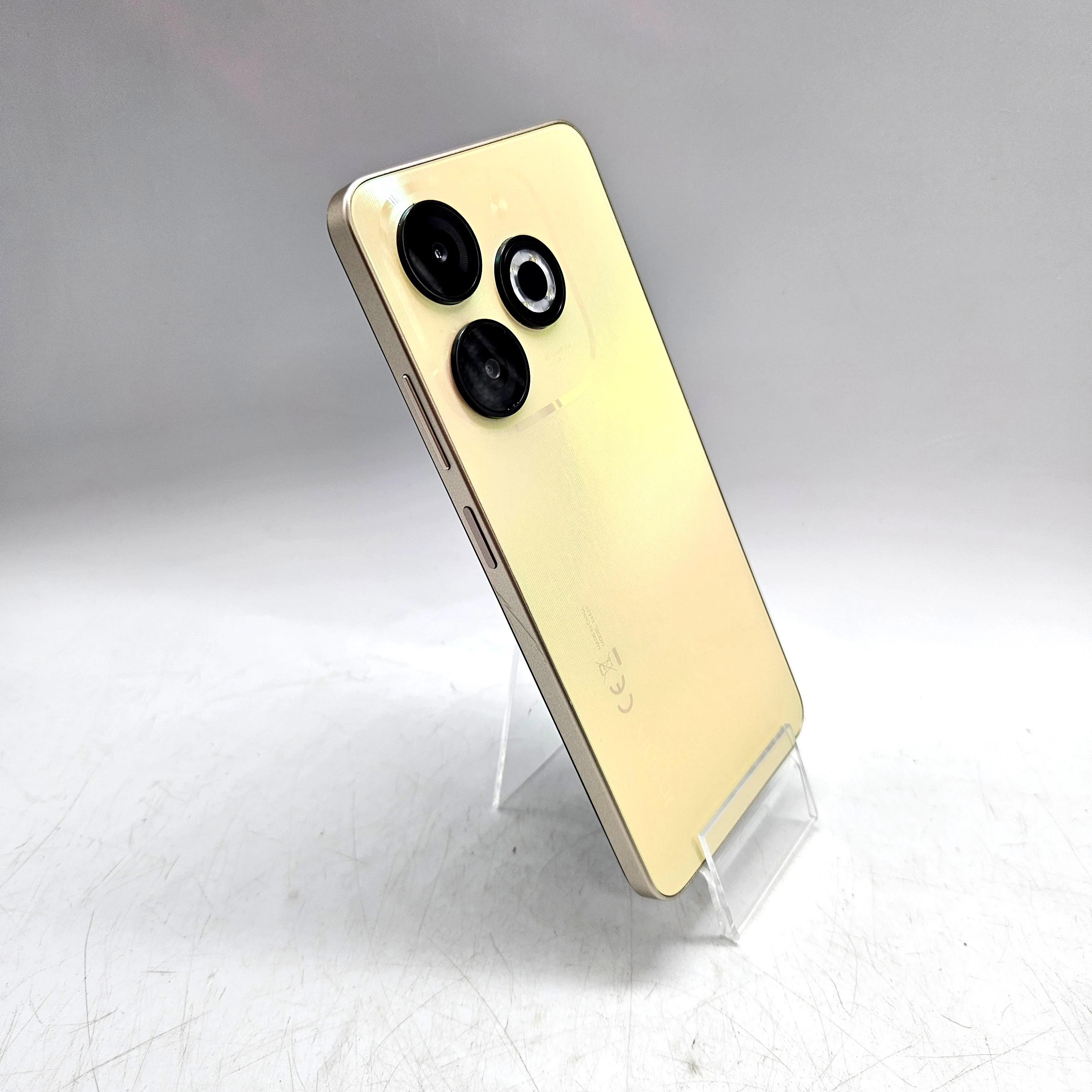 telefon-infinix-smart-8-664-gb-shiny-gold-pudelko-typ-202685-212929