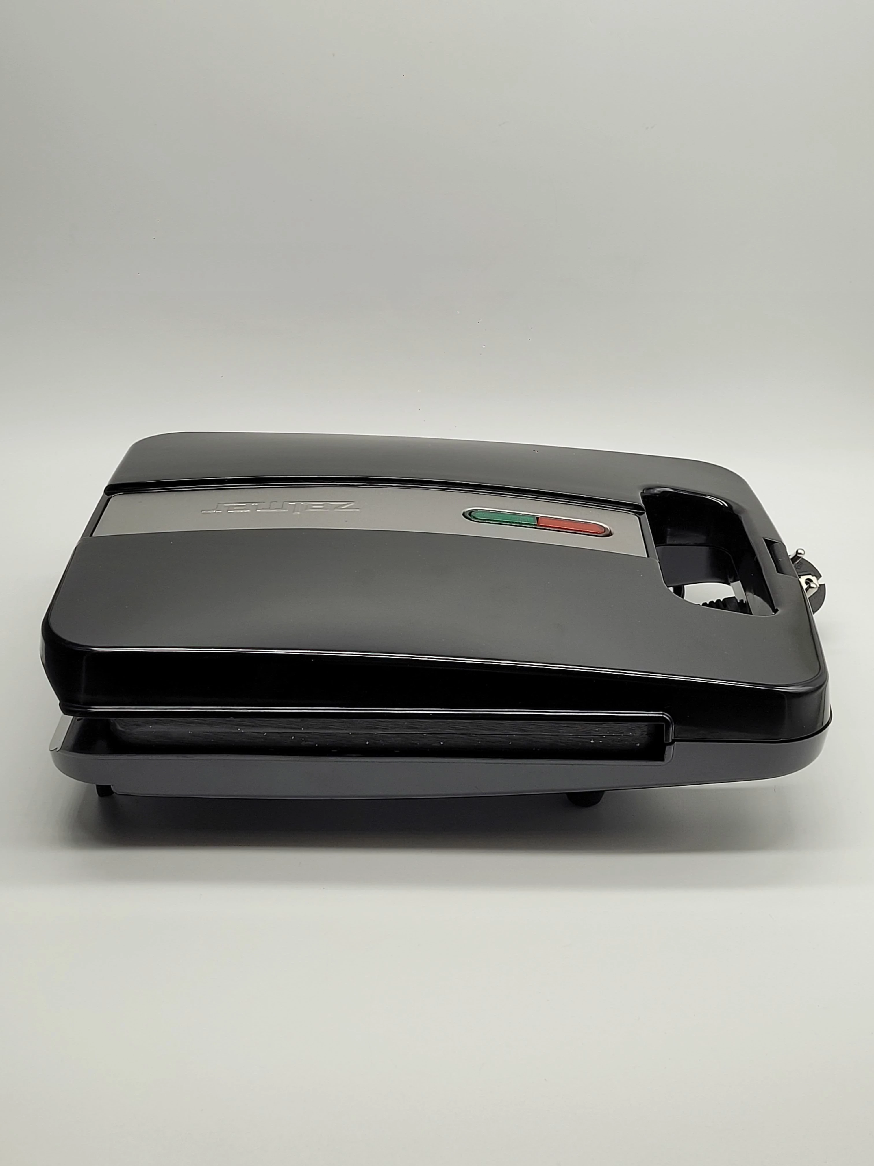 opiekacz-zelmer-zsm7400-xxl-na-4-kanapki8-trojkatow-kod-producenta-zsm7400