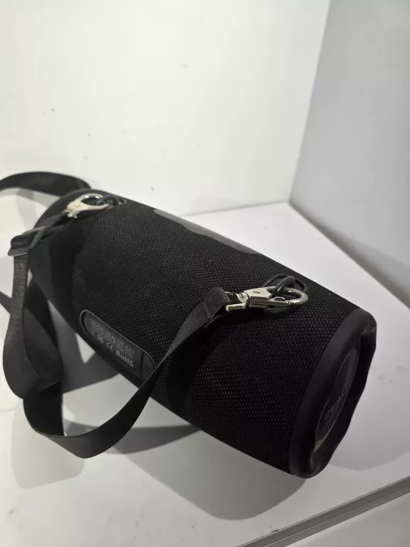 glosnik-na-pasku-czarny-zealot-s87-stan-11323-2