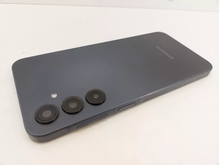 smartfon-samsung-galaxy-a16-4128gb-67-90hz-czarny-kod-producenta-8806095781730