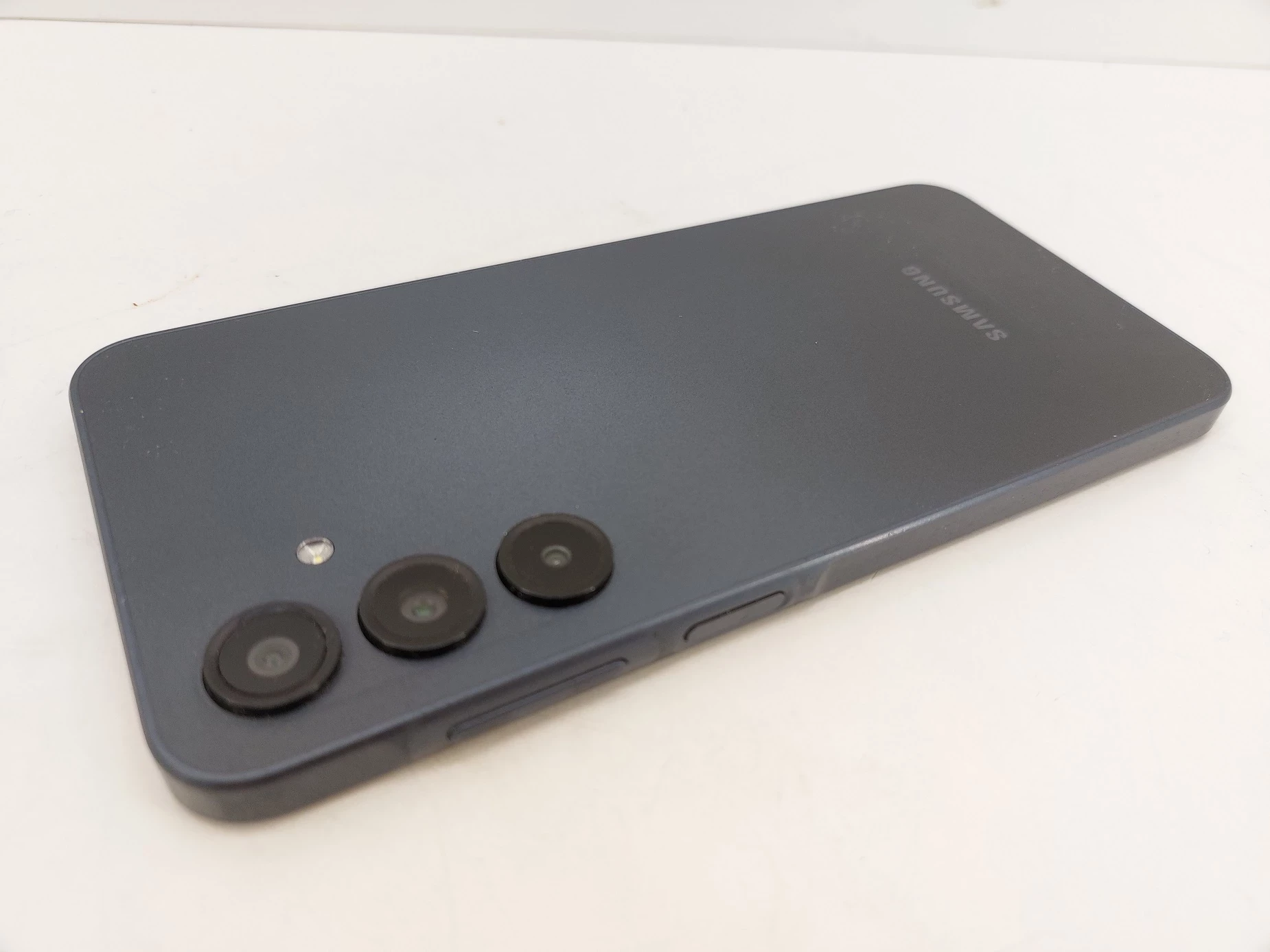 smartfon-samsung-galaxy-a16-4128gb-67-90hz-czarny-kod-producenta-8806095781730