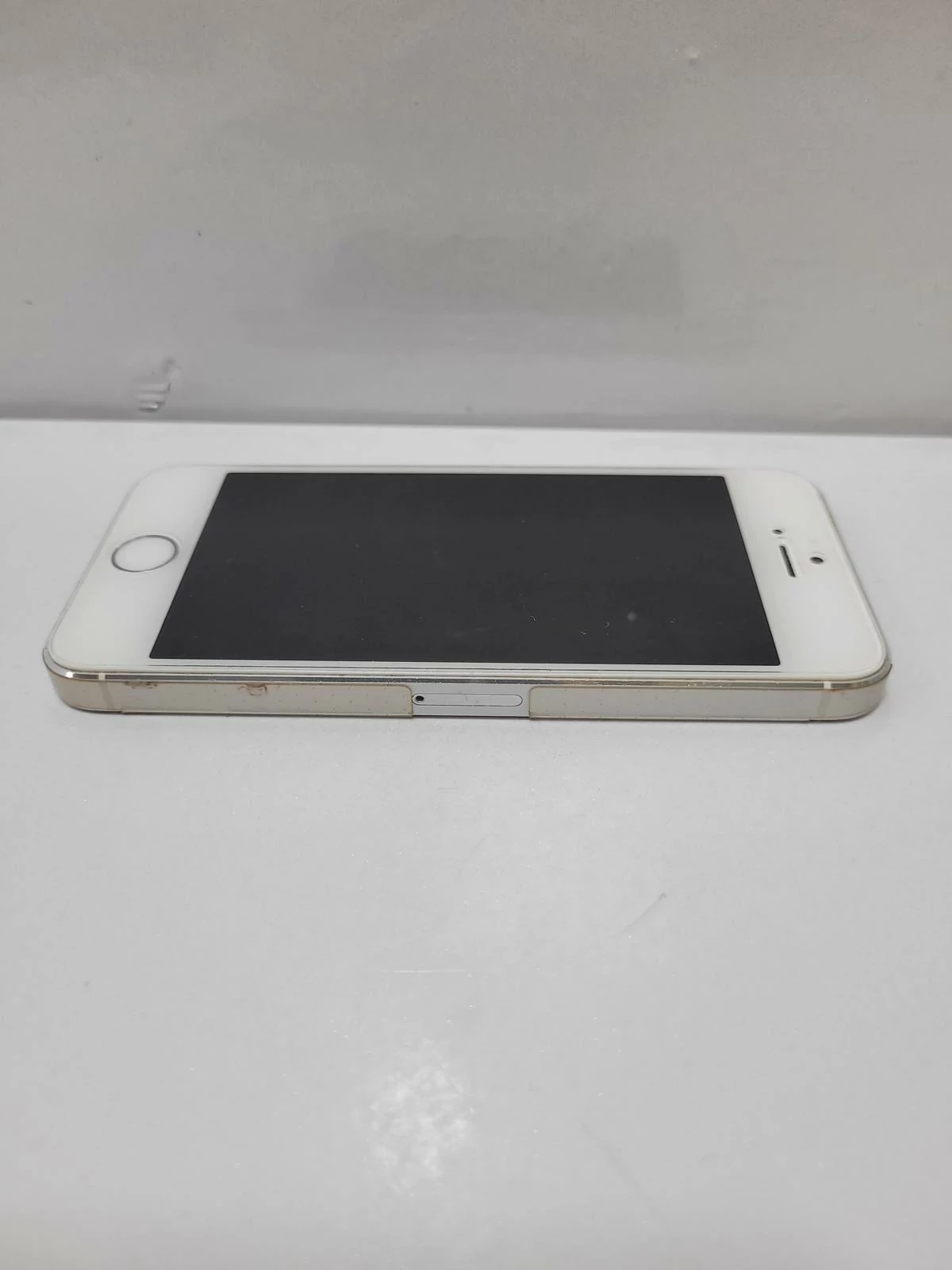 telefon-iphone-5s-typ-202685-212929