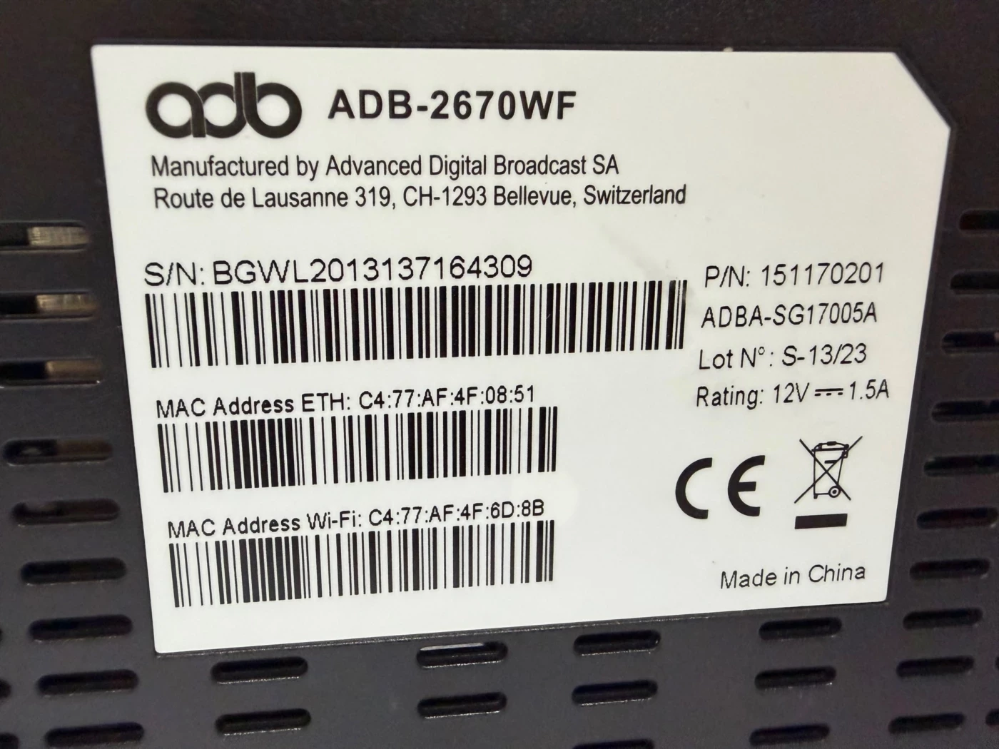 odtwarzacz-multimedialny-adb-2670wf-stan-11323-2