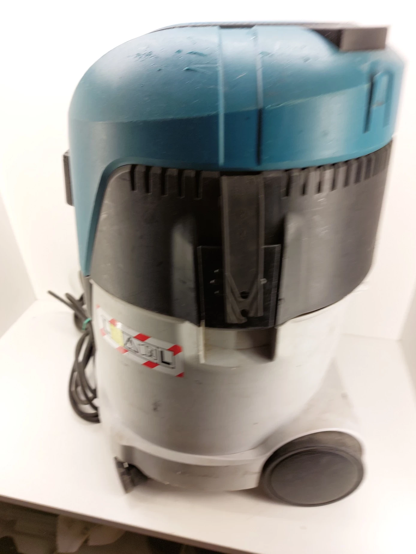 odkurzacz-przemyslowy-makita-vc2512l-ean-gtin-4908963622627