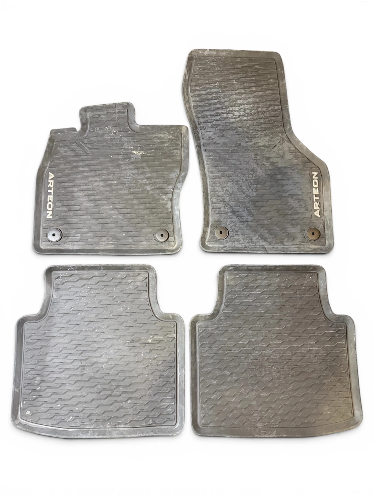 dywaniki-gumowe-vw-arteon-komplet-3g8-061-502-82v-plac-kosciuszki-20-wroclaw