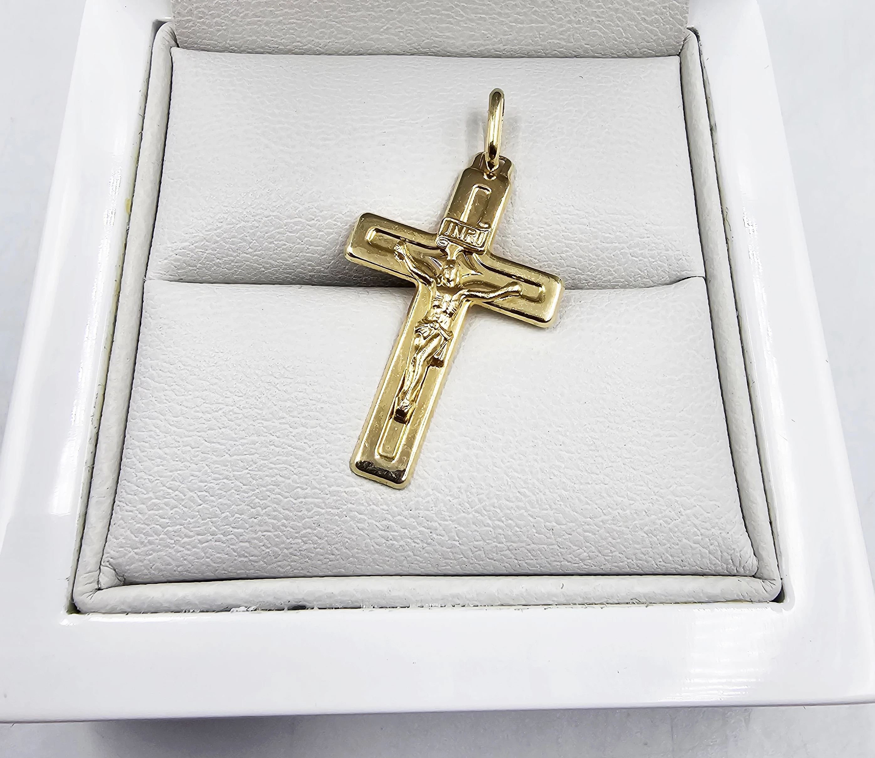 zlota-zawieszka-ksztalt-krzyzyk-086gr-p585-stan-11323-2