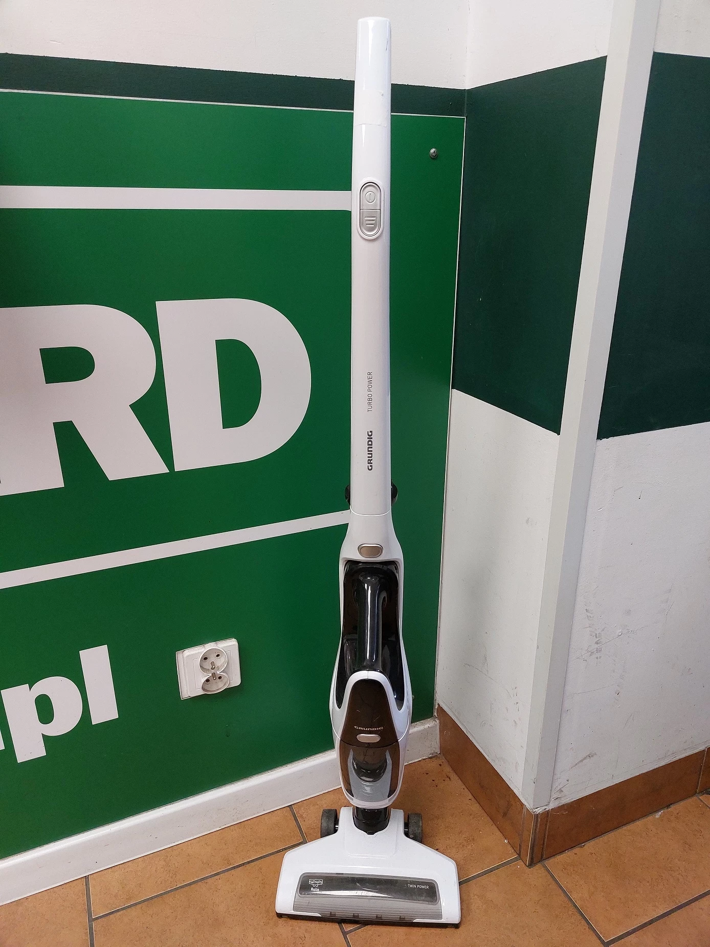 odkurzacz-tornado-ck-lw-131-roam-moc-480