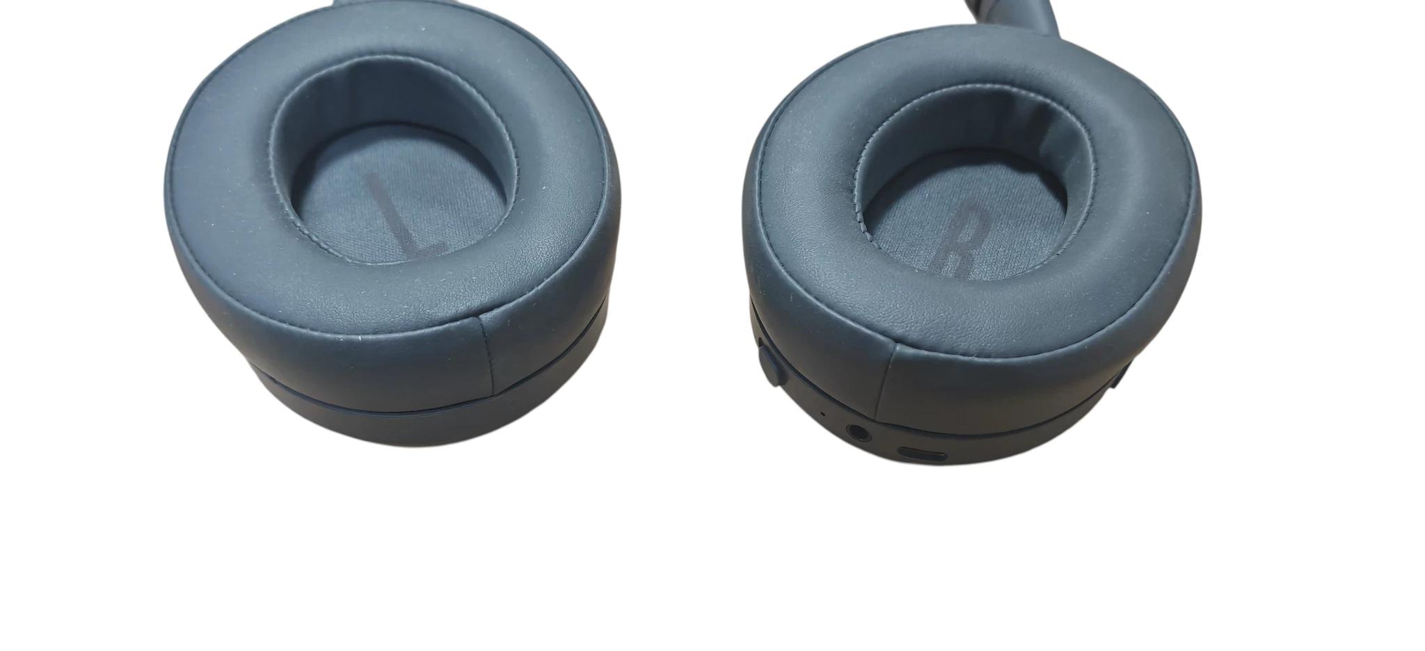 sluchawki-nauszne-baseus-bass-35-max-kolor-dominujacy-129357-8