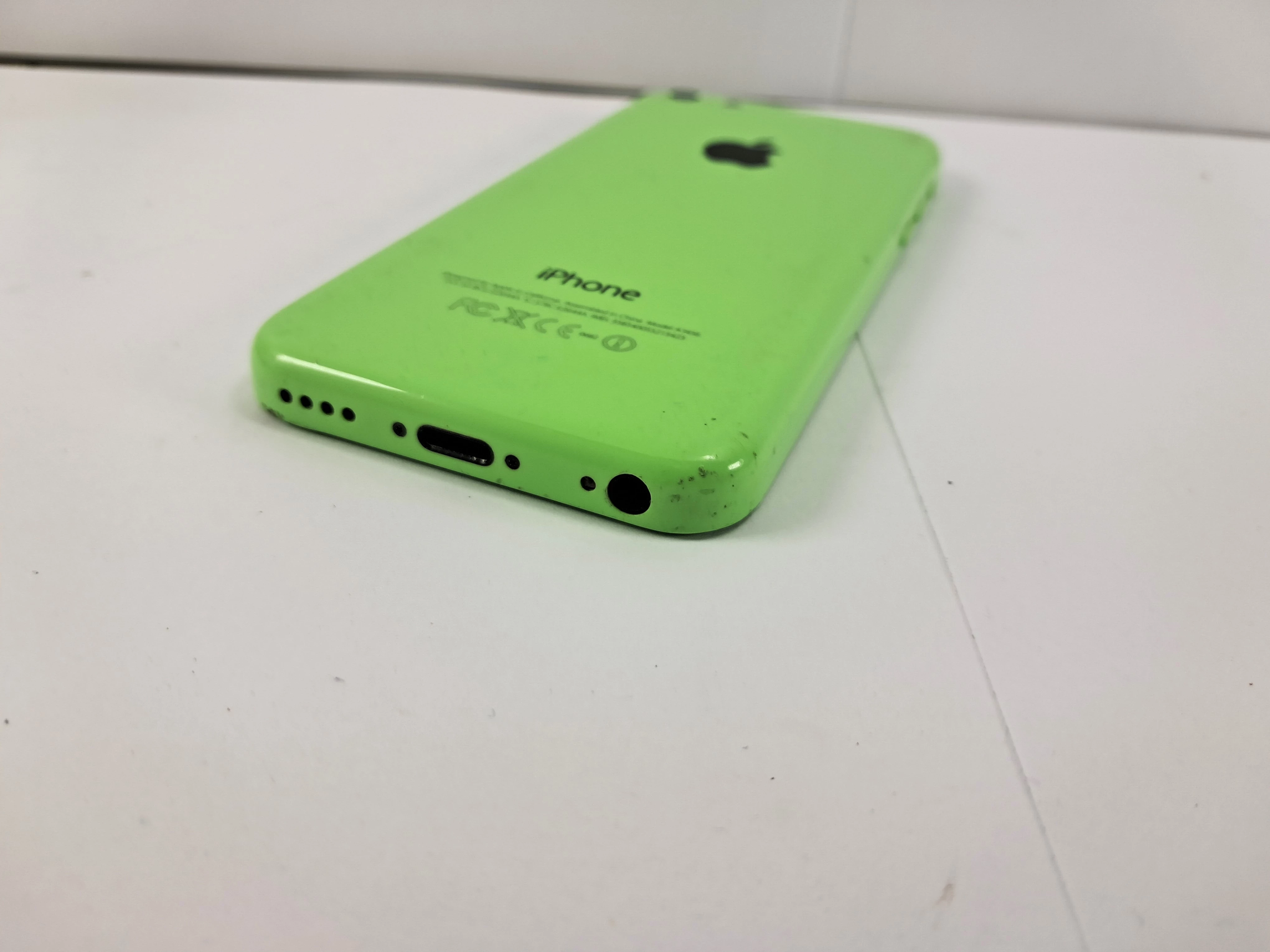 telefon-iphone-5c-zielony-pamiec-ram-202865-214137