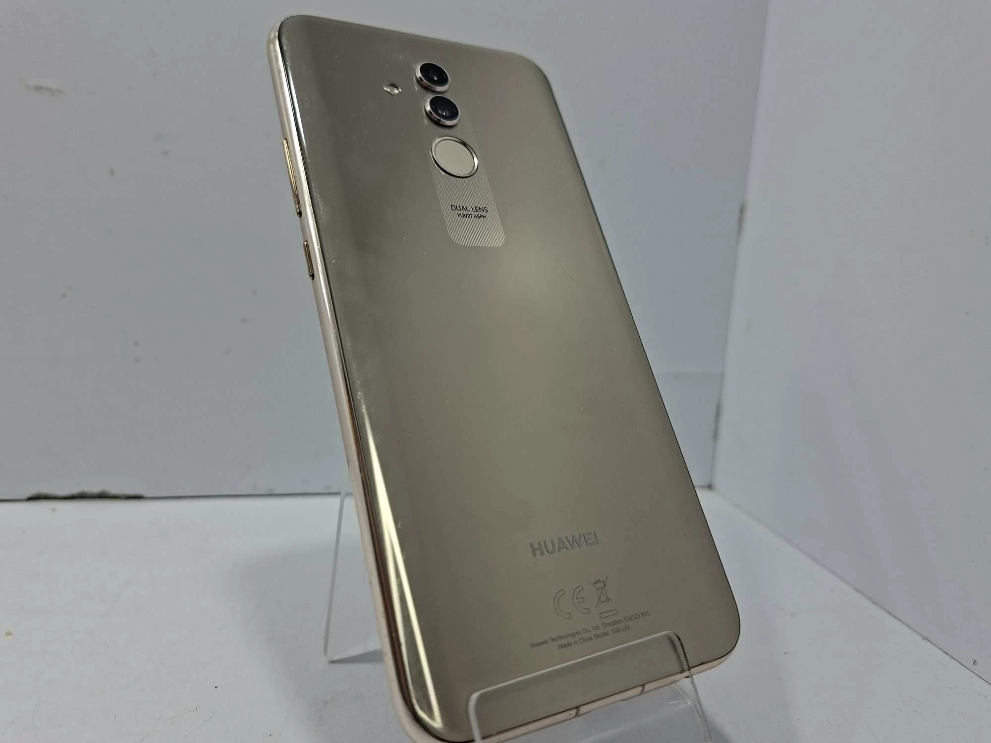 telefon-huawei-mate-20-lite-stan-11323-2