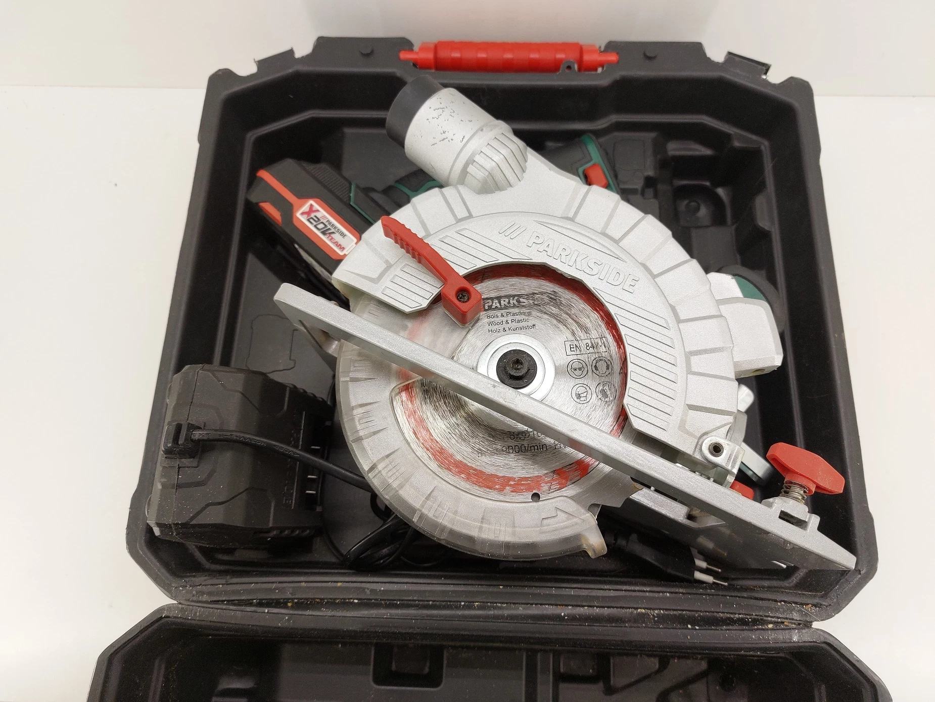 akumulatorowa-pilarka-tarczowa-20-v-phksa-20-li-c4-aku-lad-ean-gtin-5907389616899