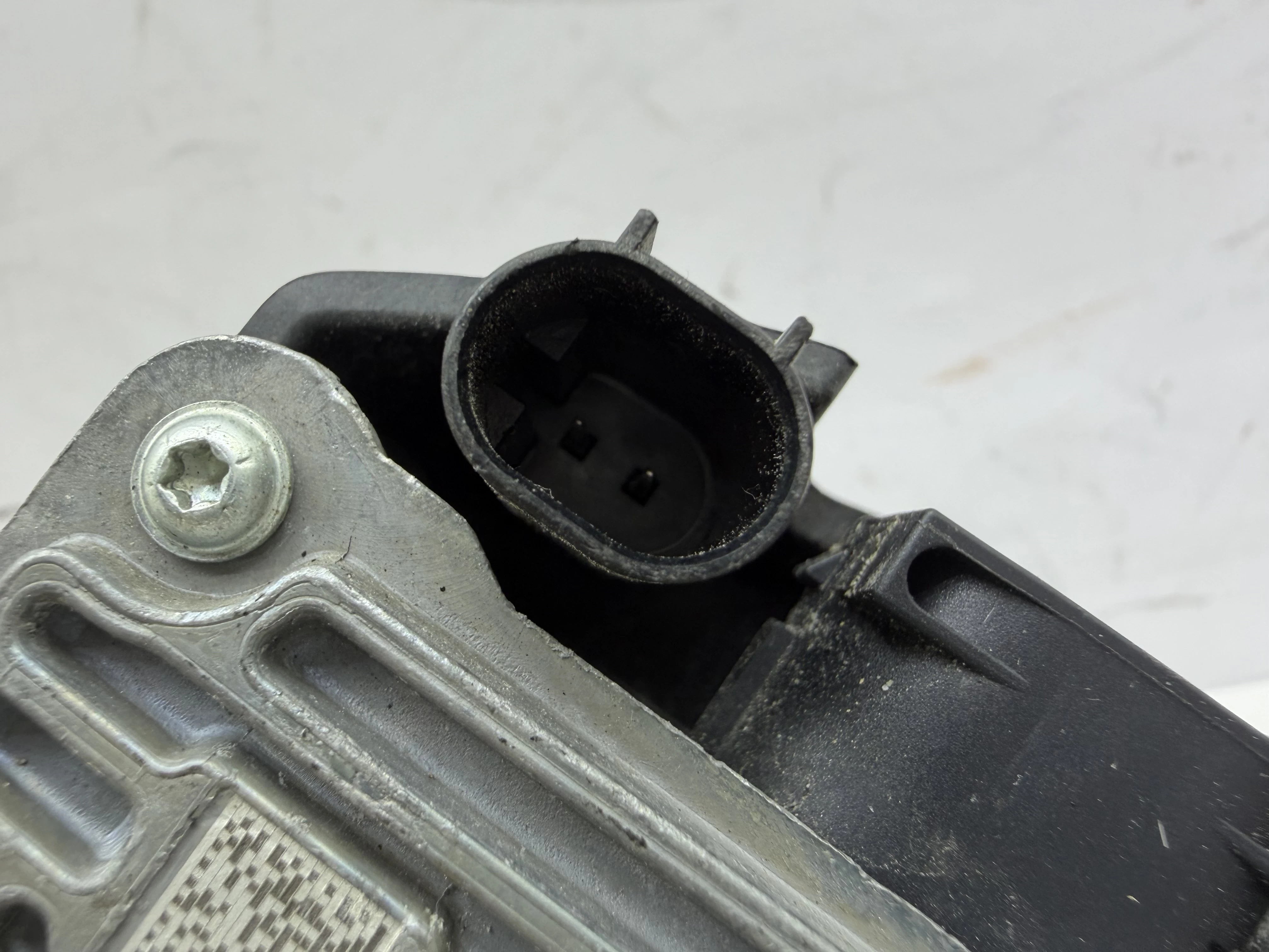 radar-bmw-6631-6897034-02-190327-frr-02-sp18-757-890-13-0595-jakosc-czesci-zgodnie-z-gvo-214434-266978