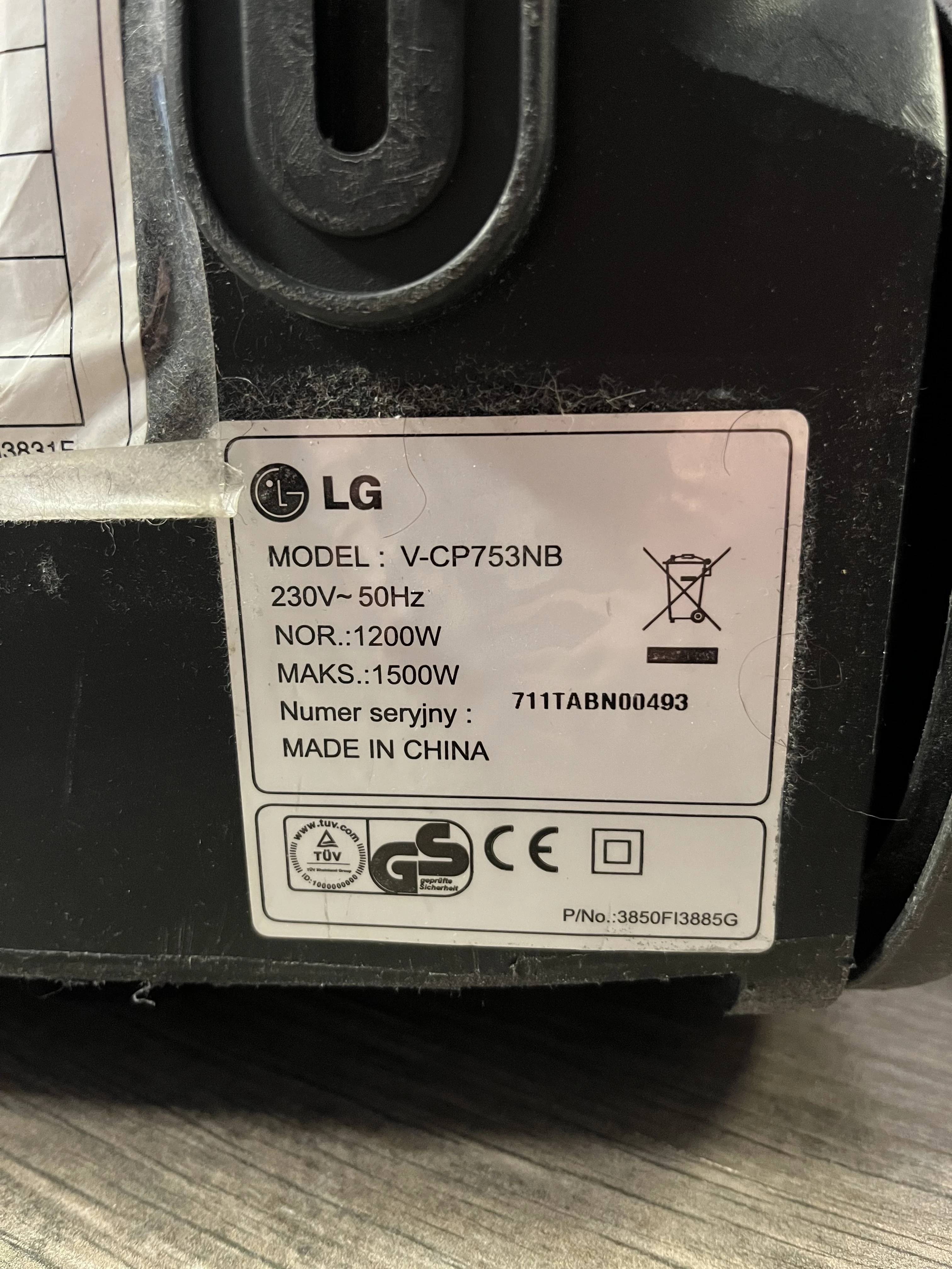 odkurzacz-lg-niebieski-turbo-z-1500w-ean-gtin-8808992116394