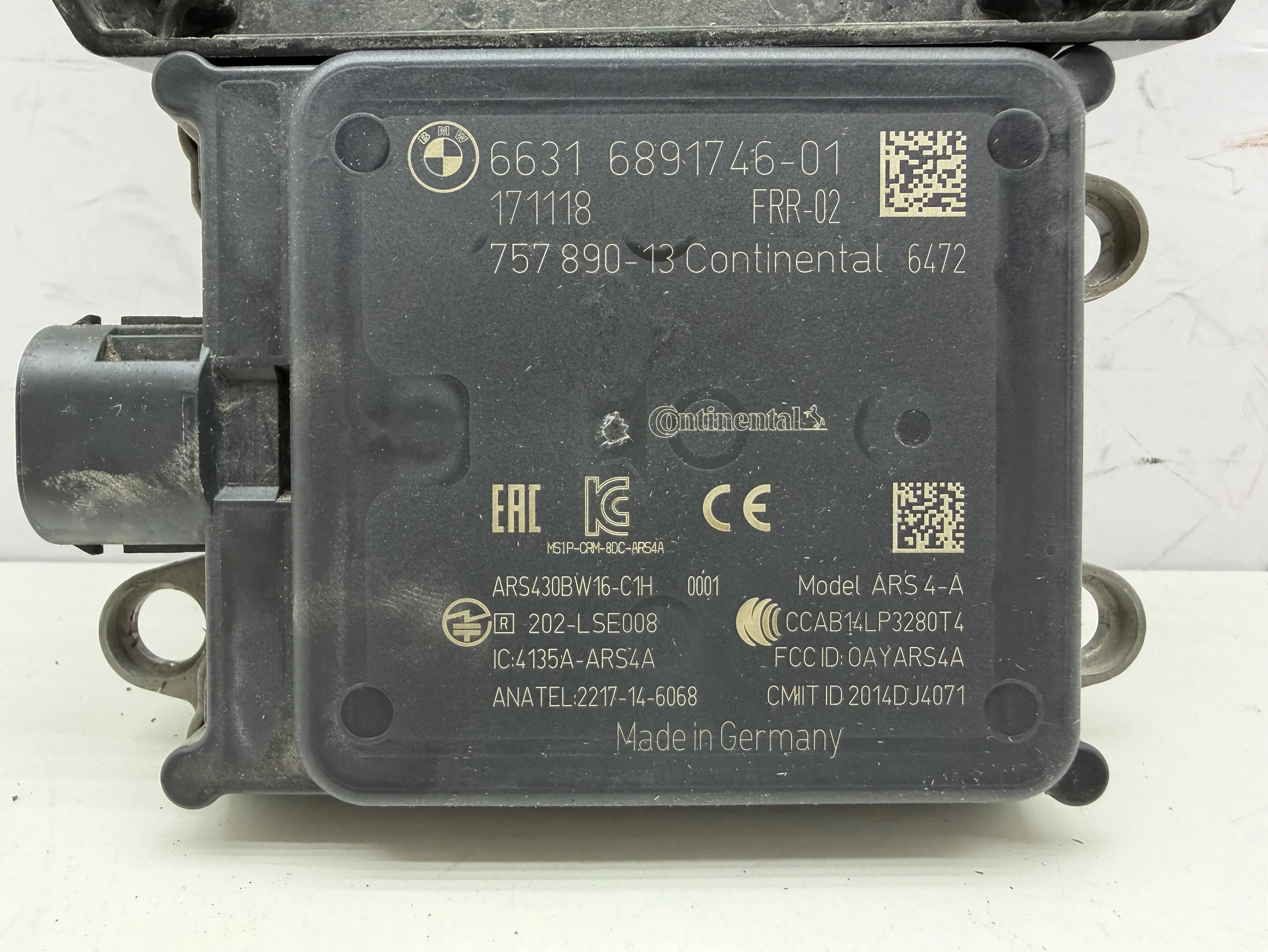 radar-bmw-6631-6891746-01-171118-frr-02-757890-13-6472-waga-produktu-z-opakowaniem-jednostkowym-1000