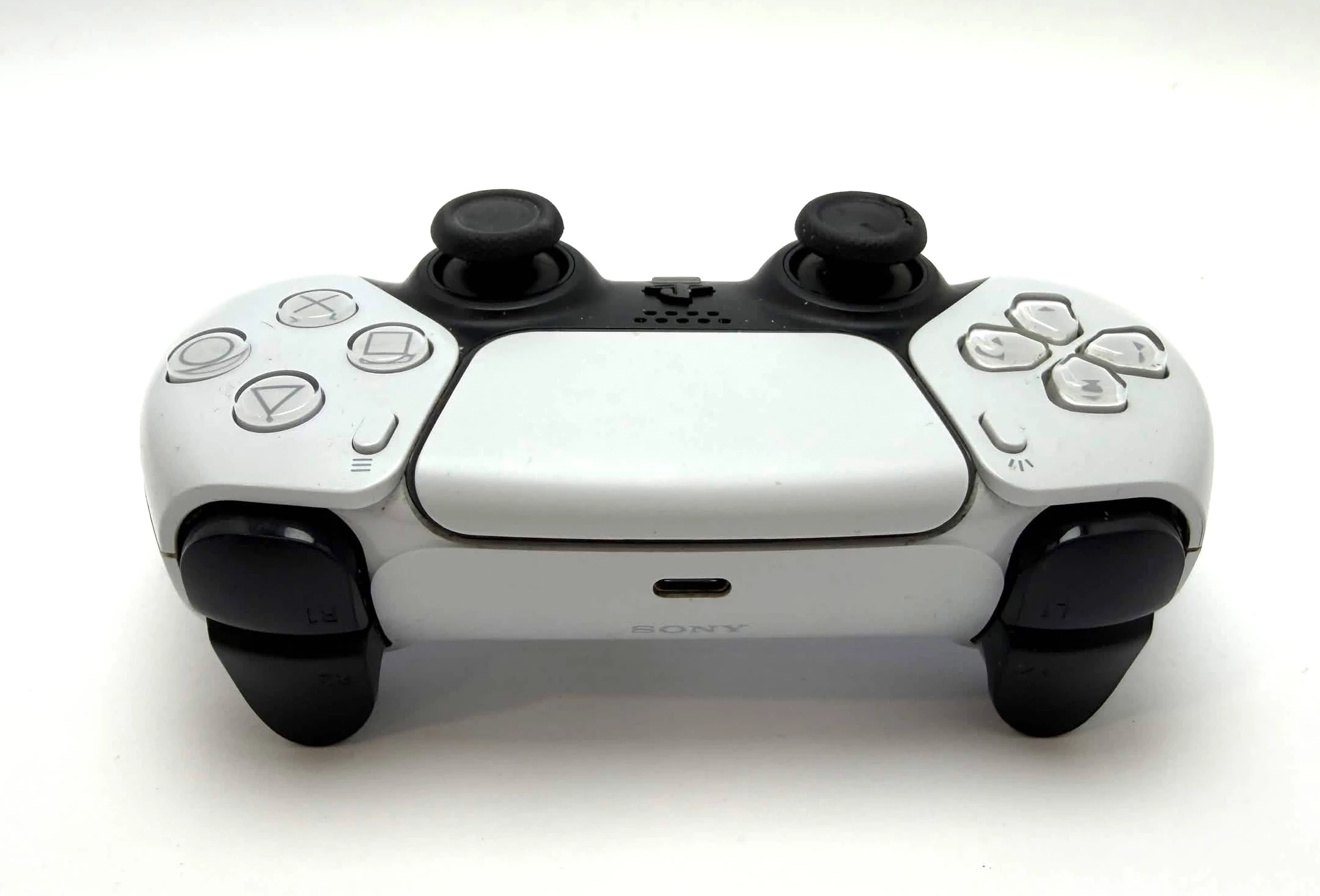 pad-bezprzewodowy-do-ps5-cfi-zct1w-stan-11323-2